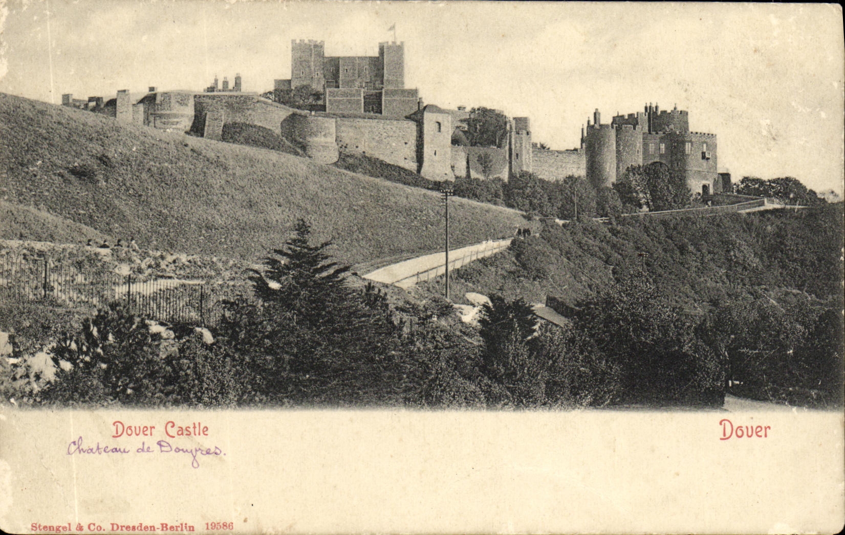 VINTAGE POSTCARD Dover Castle