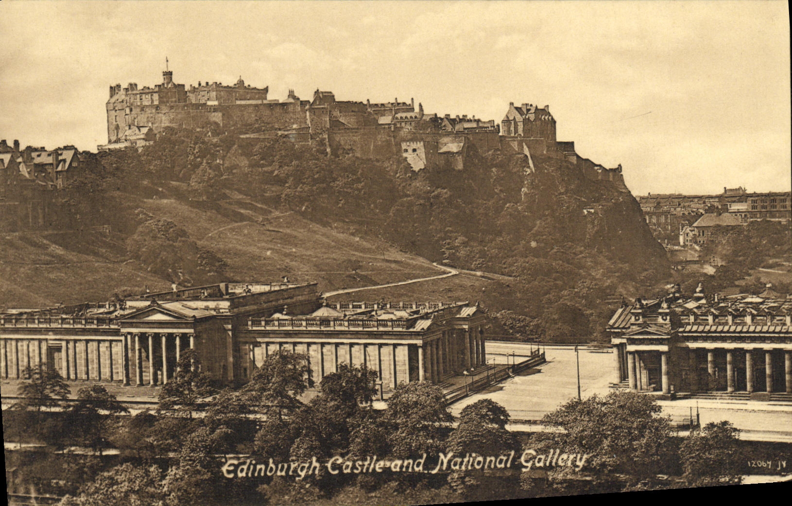 CPA Edinburgh Castle and National Gallery