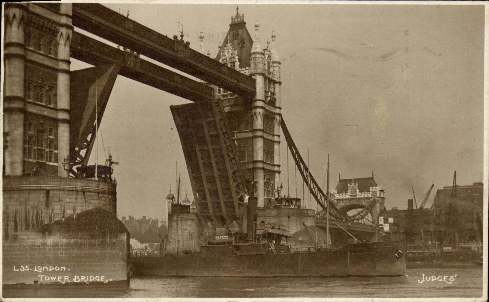 VINTAGE POSTCARD London the Tower Bridge Boat