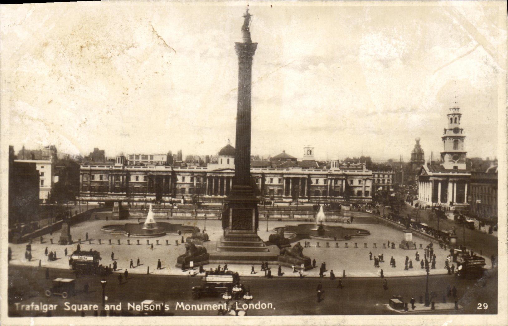 VINTAGE POSTCARD London Trafalgar Public garden and Nelson S Monument