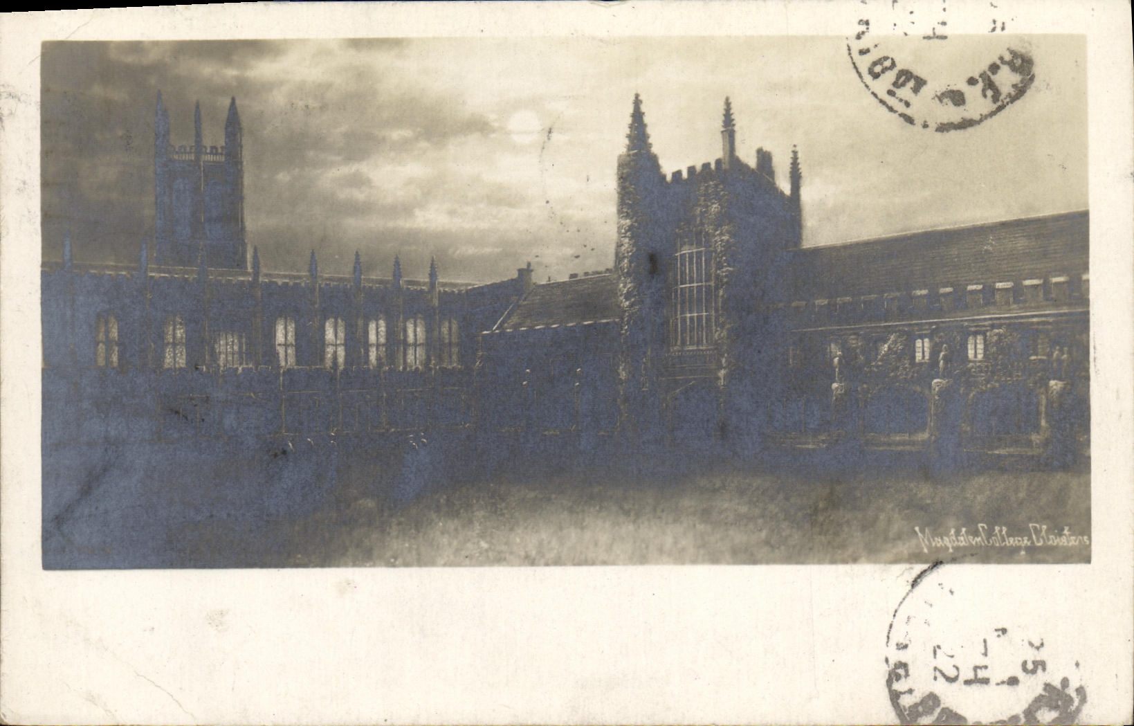 La POSTAL Magdalen de la VENDIMIA enclaustra la universidad