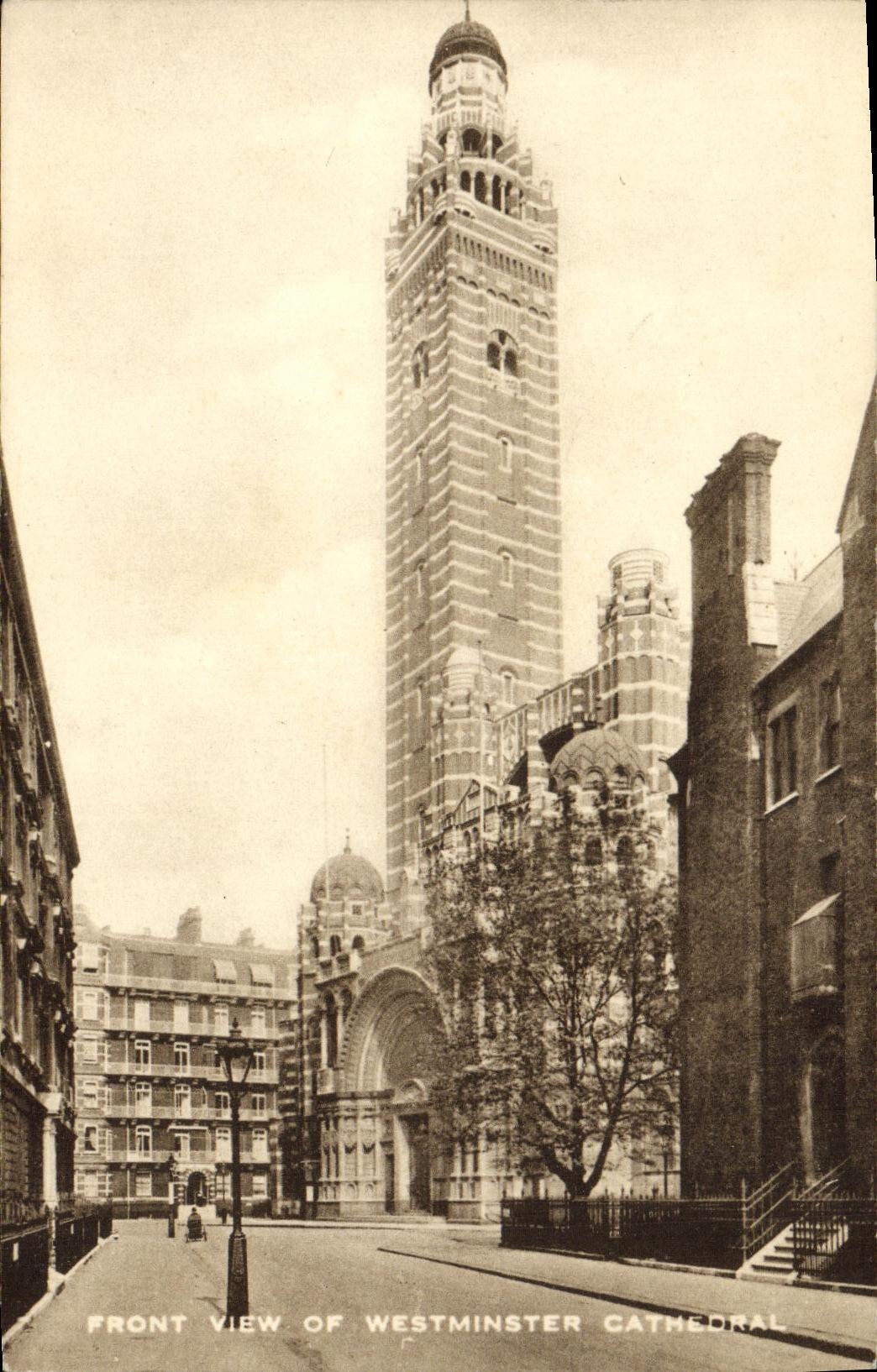 CPA London Front View Of Westminster Cathedral