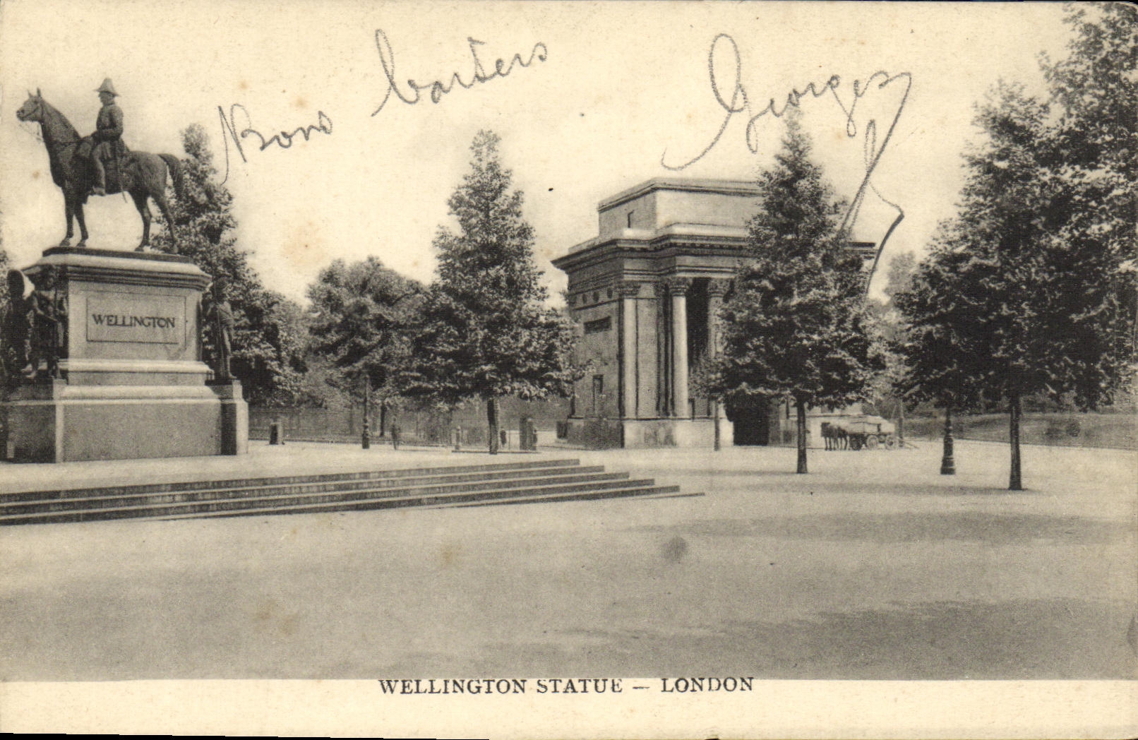 CPA London Wellington Statue