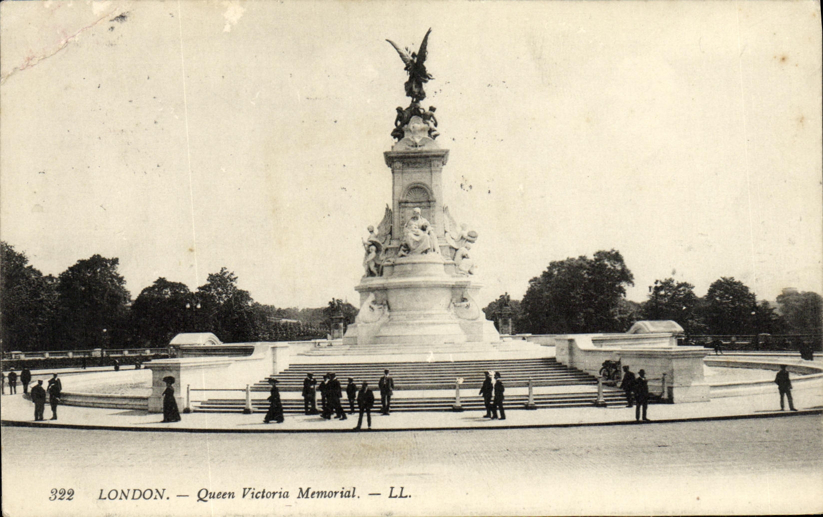 Monumento de la reina Victoria de Londres de la POSTAL de la VENDIMIA