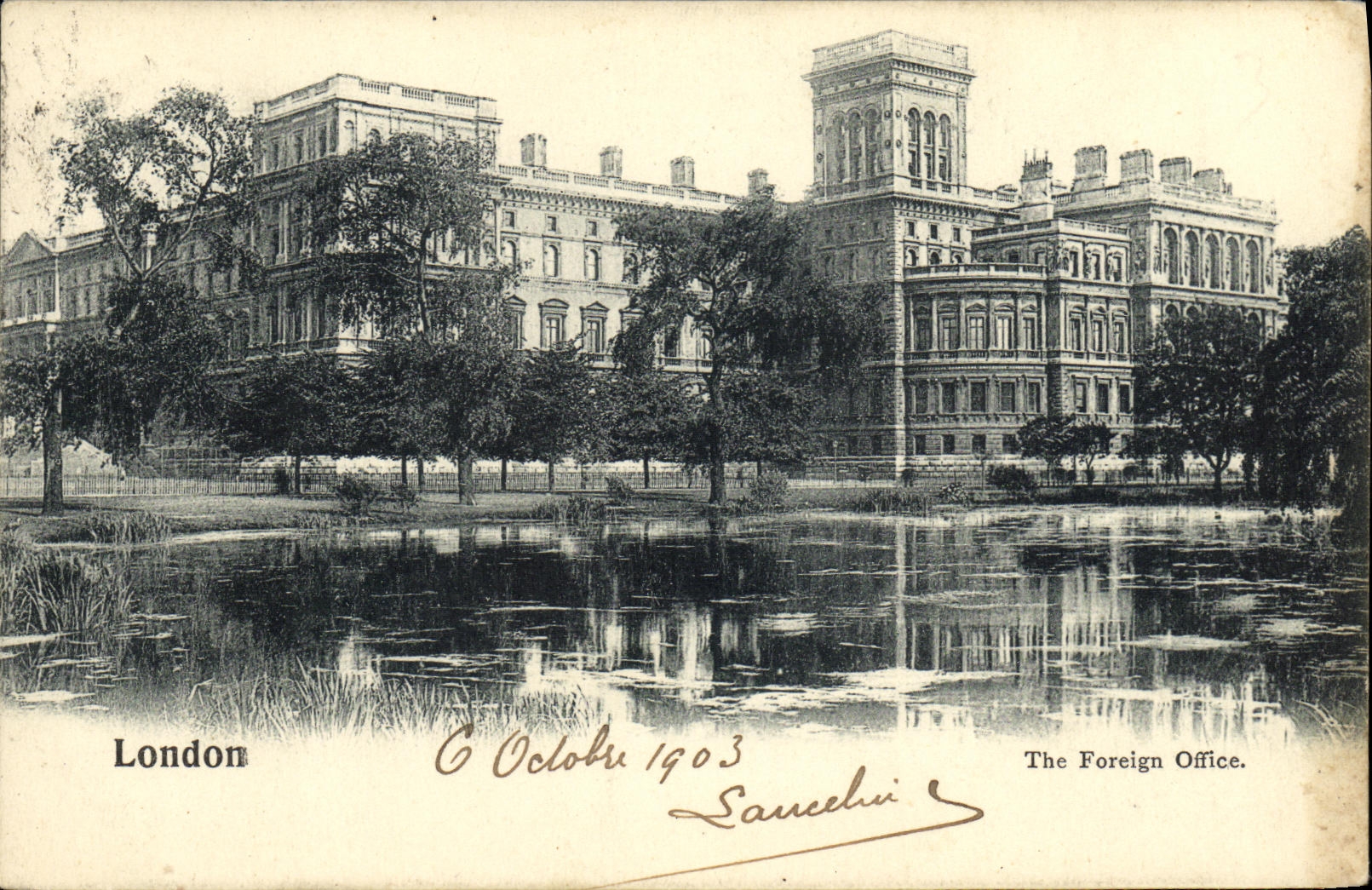 VINTAGE POSTCARD London The Foreign Office