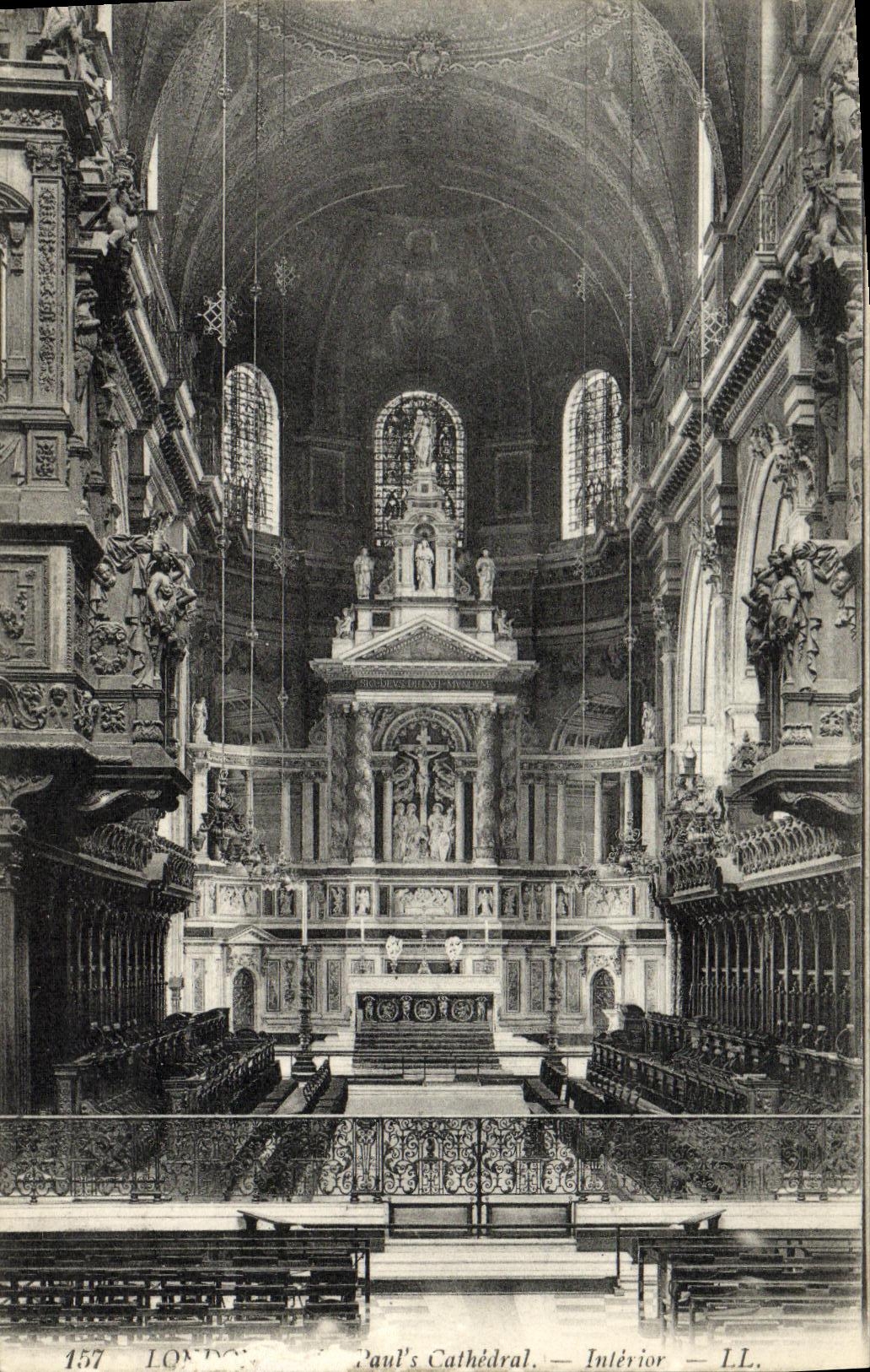 CPA London St Paul s Cathedral Interior