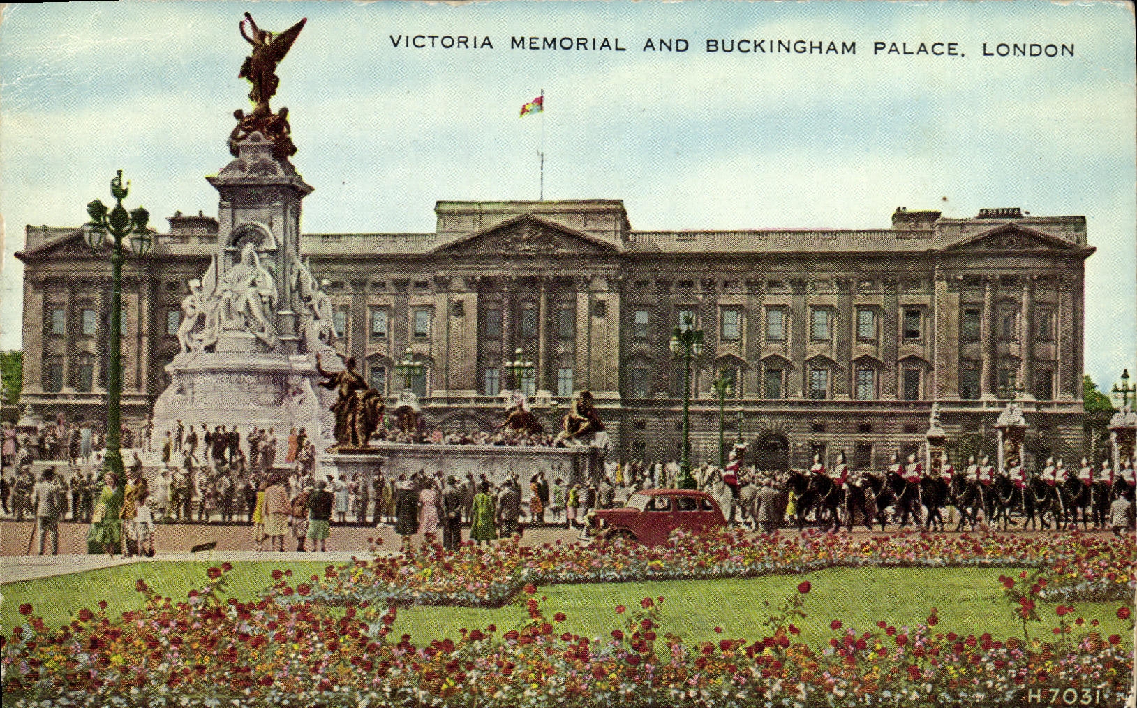Monumento y Buckingham Palace de Londres Victoria de la POSTAL de la VENDIMIA