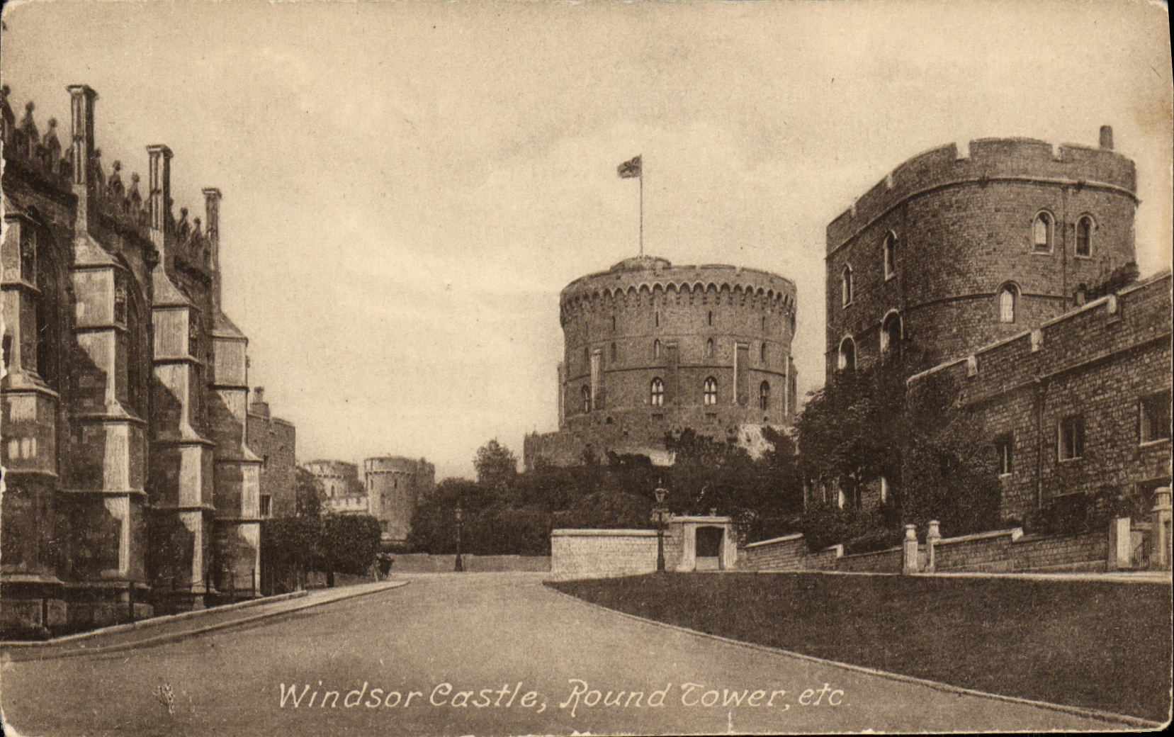 VINTAGE POSTCARD Windsor Castle Round Tower etc