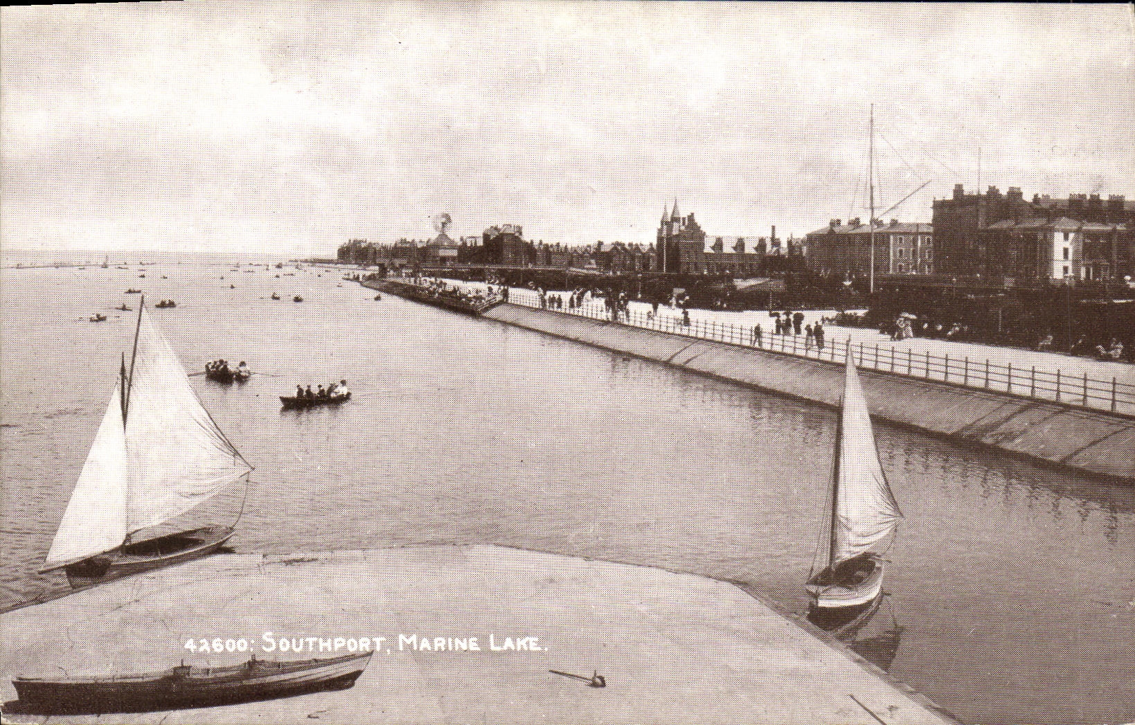 VINTAGE POSTCARD Southport Lake Marine