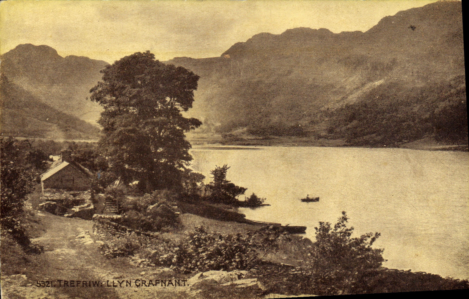 VINTAGE POSTCARD Trefriw Llyn Crafnant