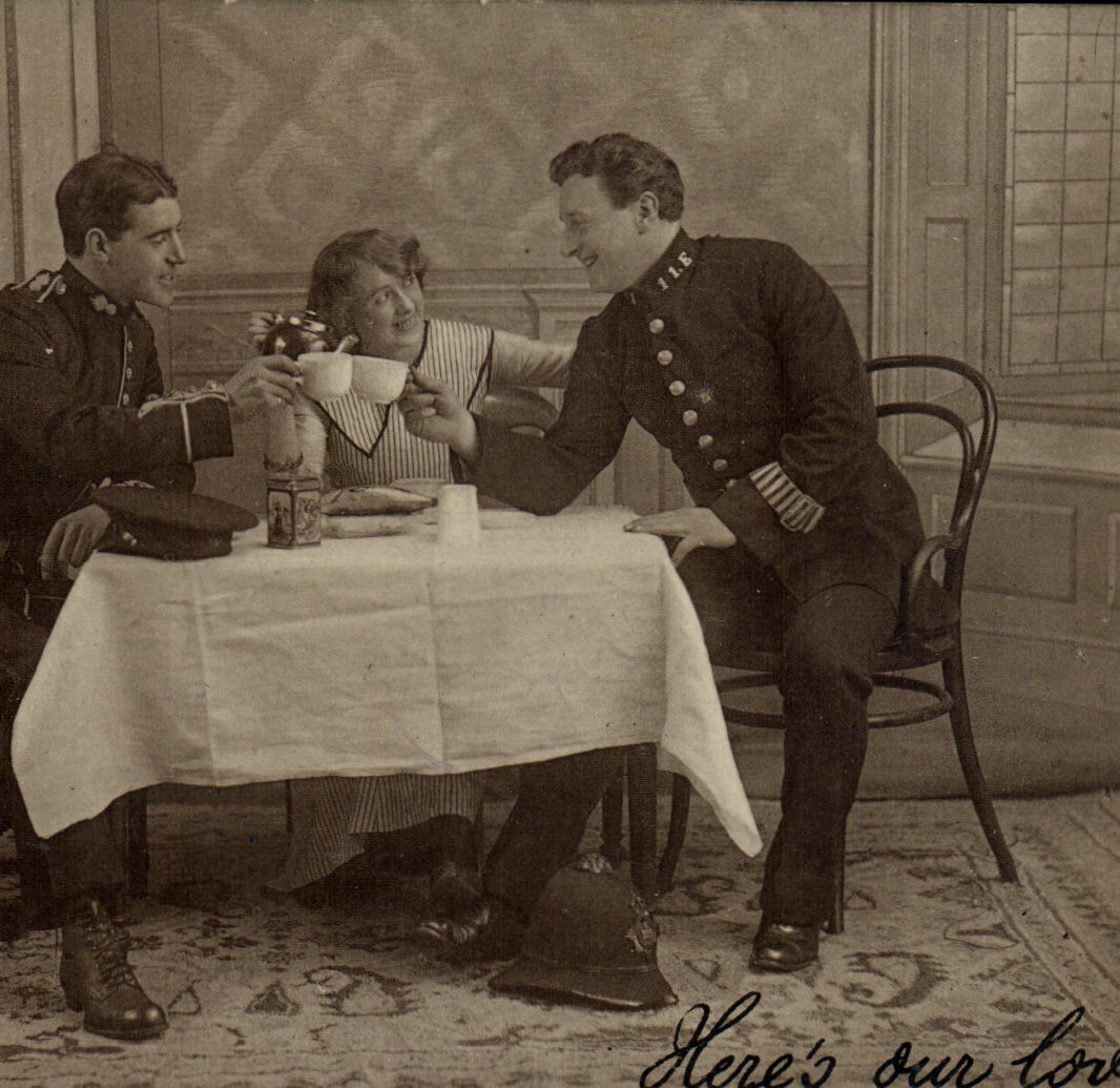 CPA Soldats Militaria 