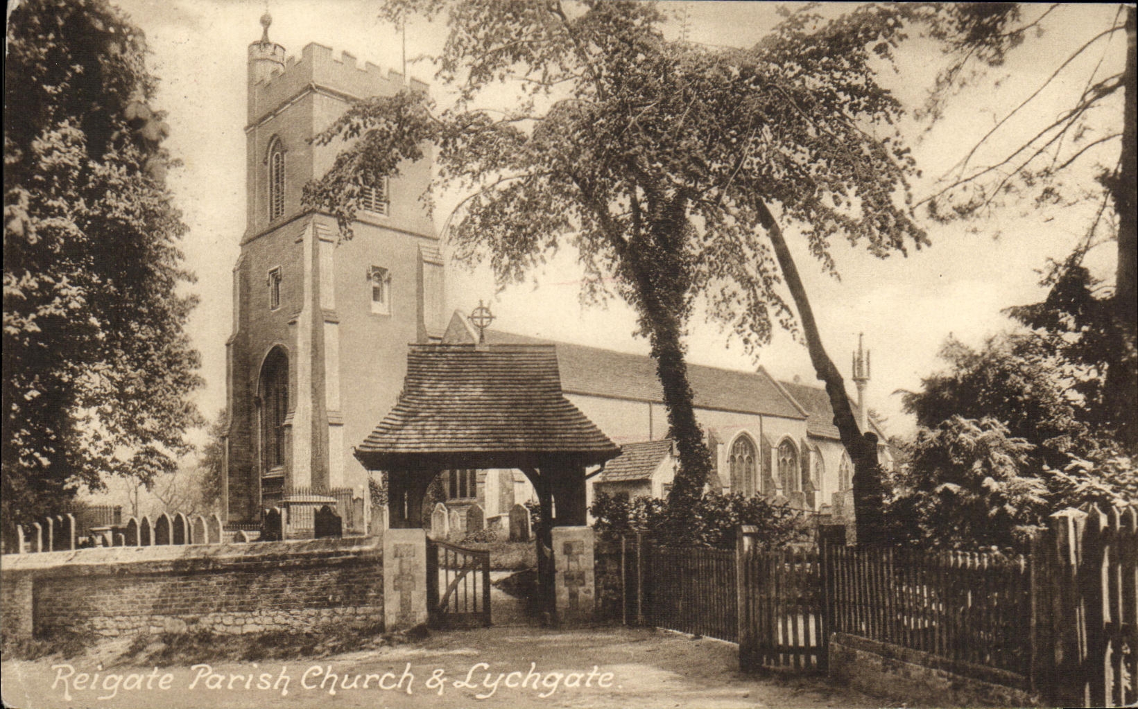 VINTAGE POSTCARD Reigate Parish Church Lychgate