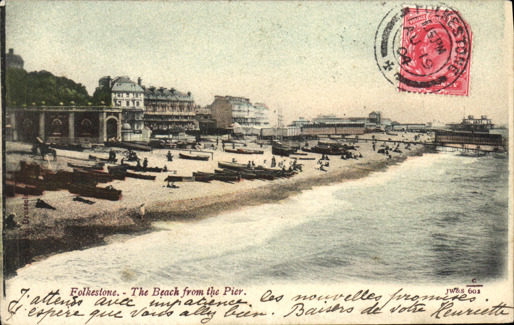 VINTAGE POSTCARD Folkestone The Beach from the Pier