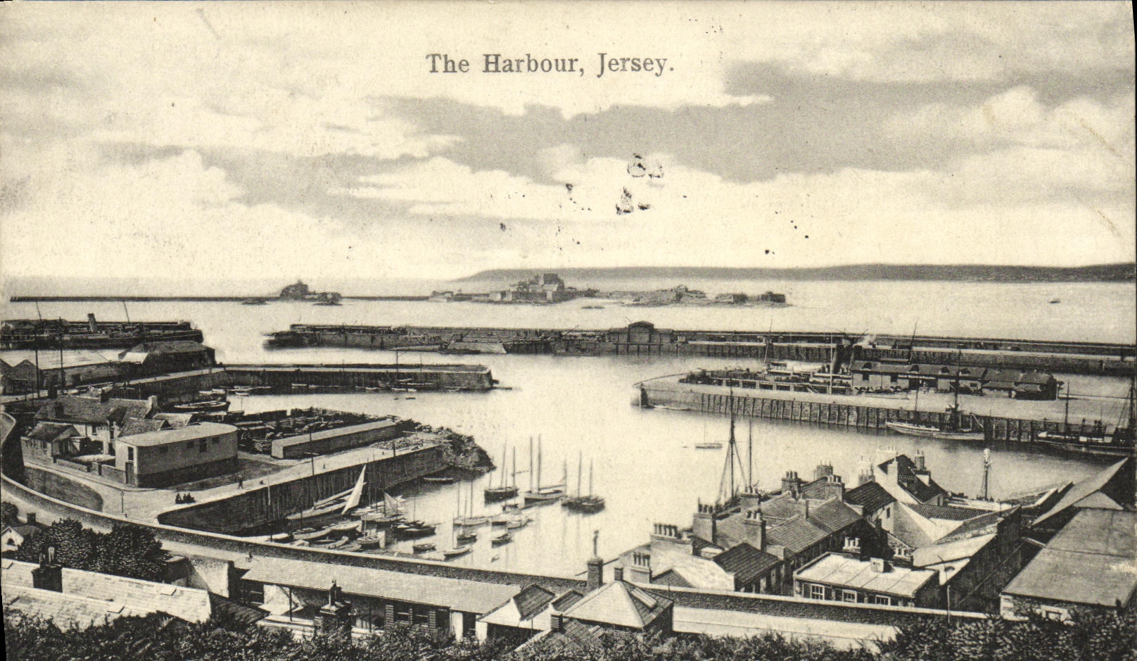 CPA Jersey The Harbour Bateaux