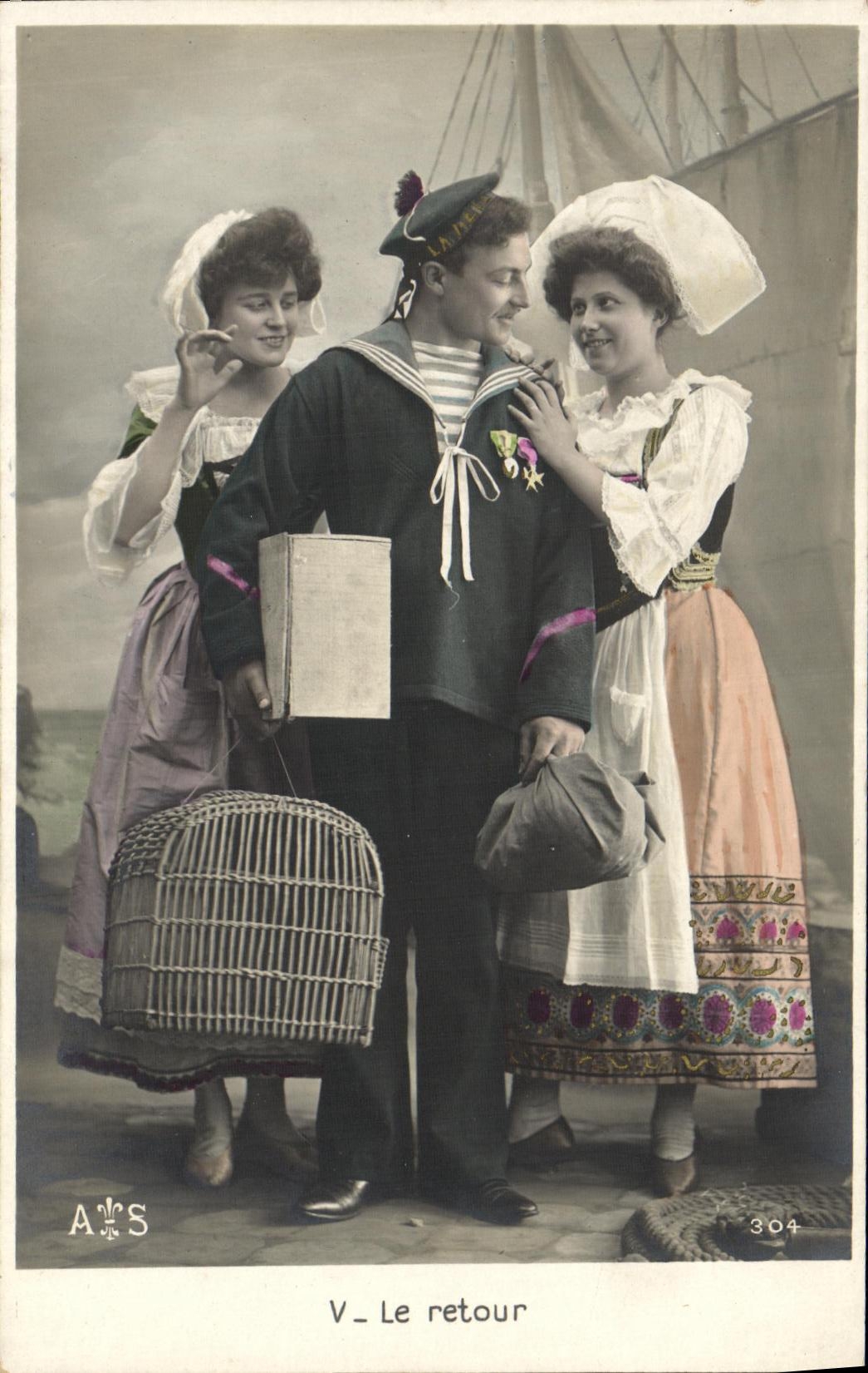 CPA Le Retour Femmes Marins