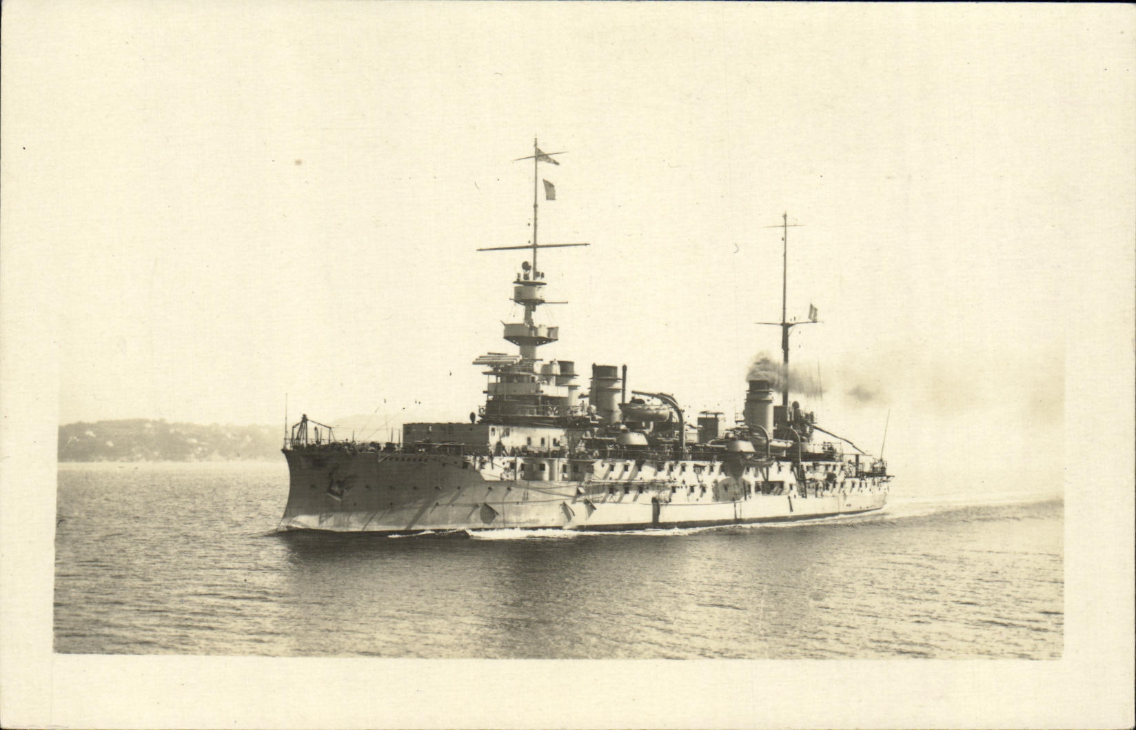 CARTE PHOTO Bateau de guerre Cuirasse