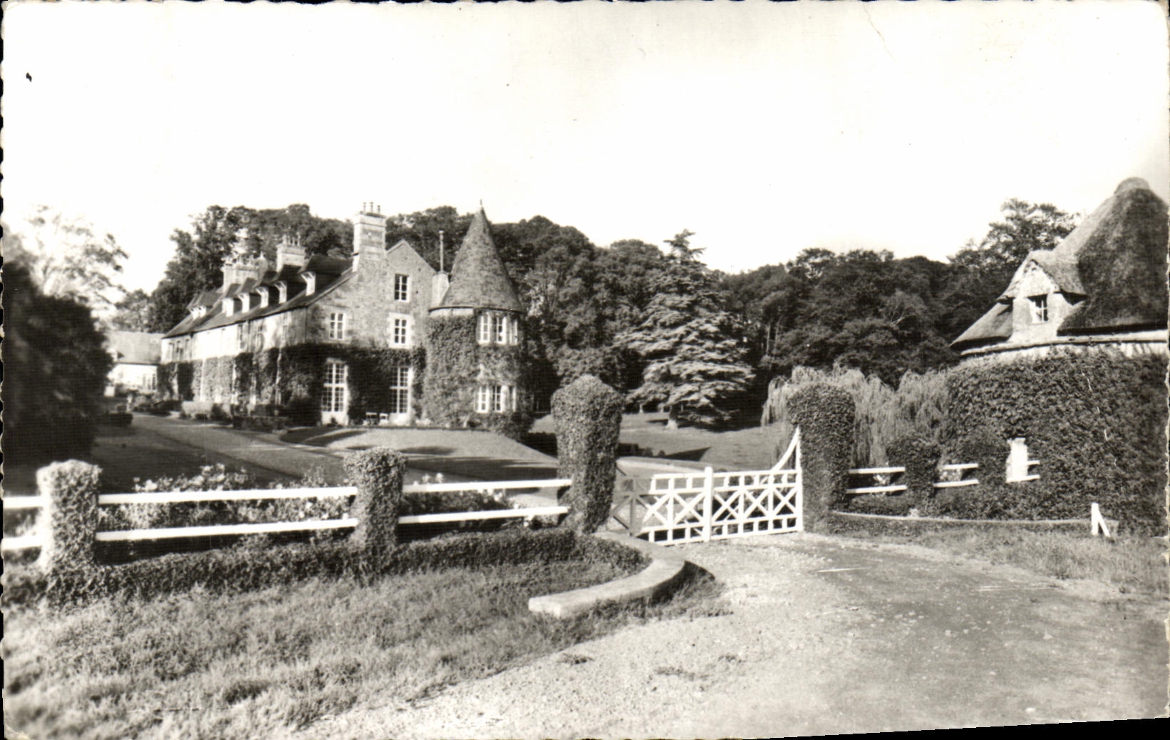 MODERN CARD Oeeuvre Of the Pupils Of L Public school of the English Channel Castle of L Angotiere