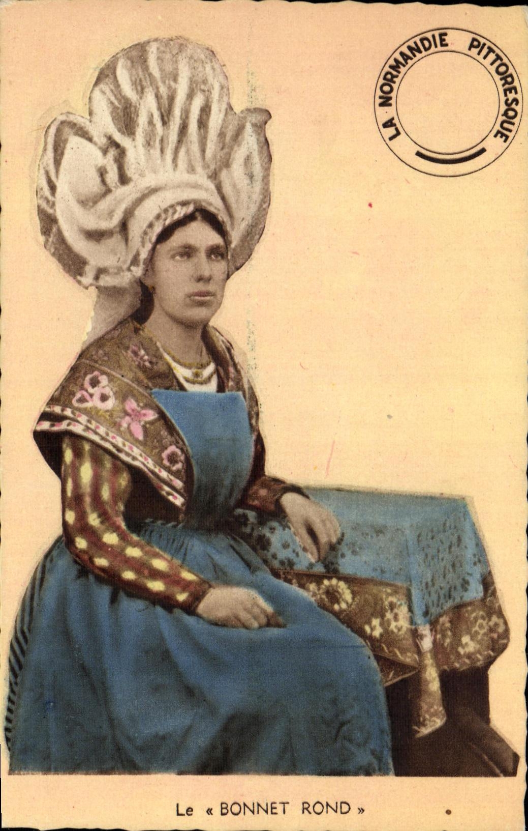 MODERN CARD the Round Bonnet Woman Folklore Costume