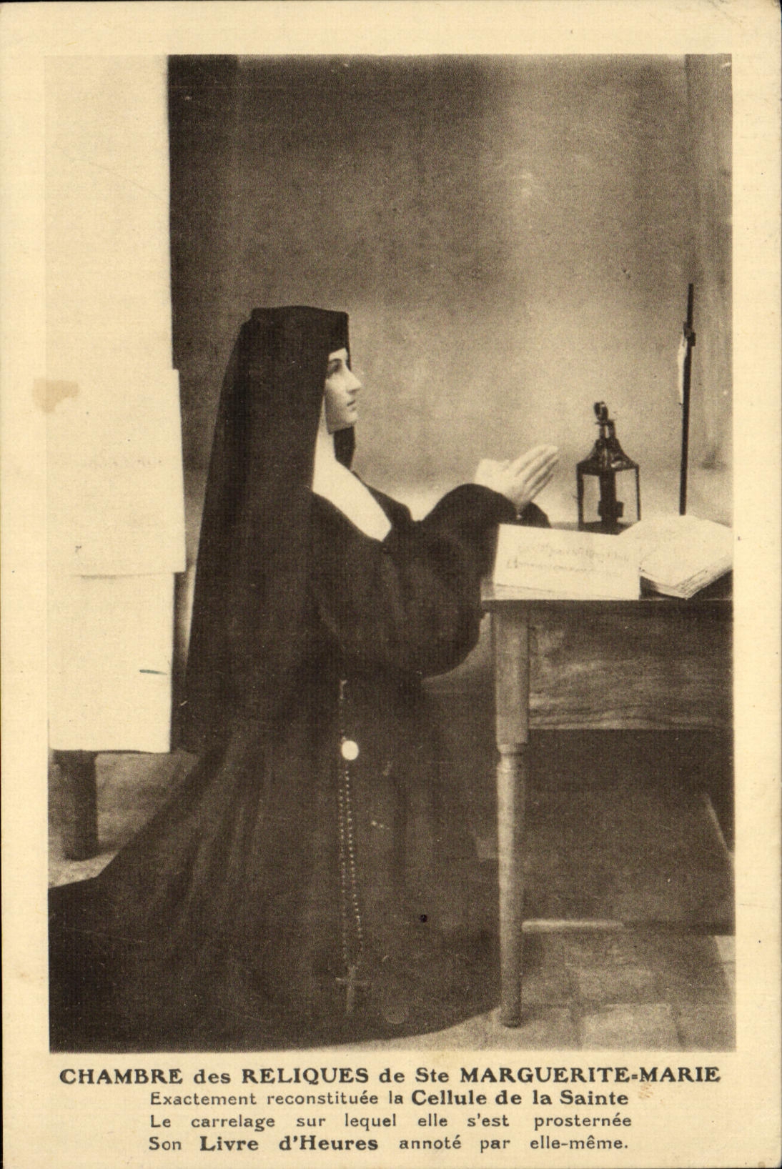 CPA Chambre des Reliques de Ste Marguerite Marie