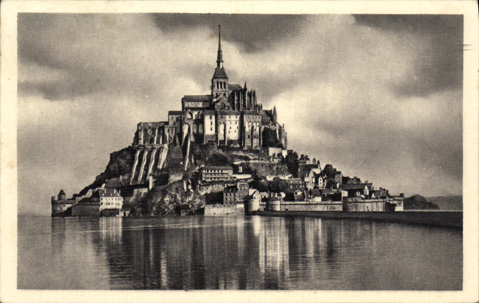 VINTAGE POSTCARD Mount St Michel View Southern Face High tide