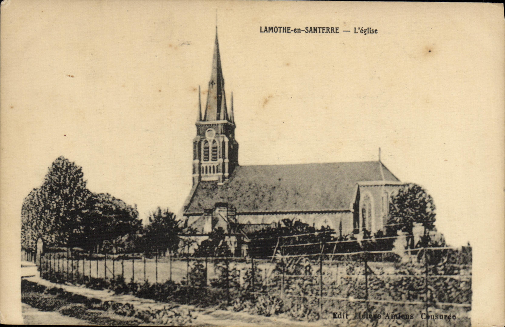 VINTAGE POSTCARD Lamothe in Santerre L Church