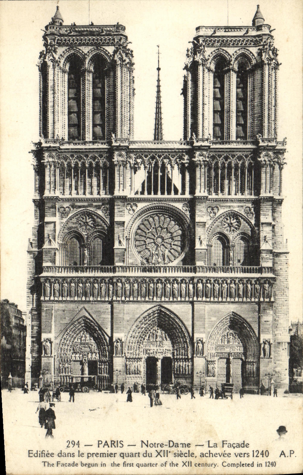 VINTAGE POSTCARD Paris Notre Dame Church the Frontage
