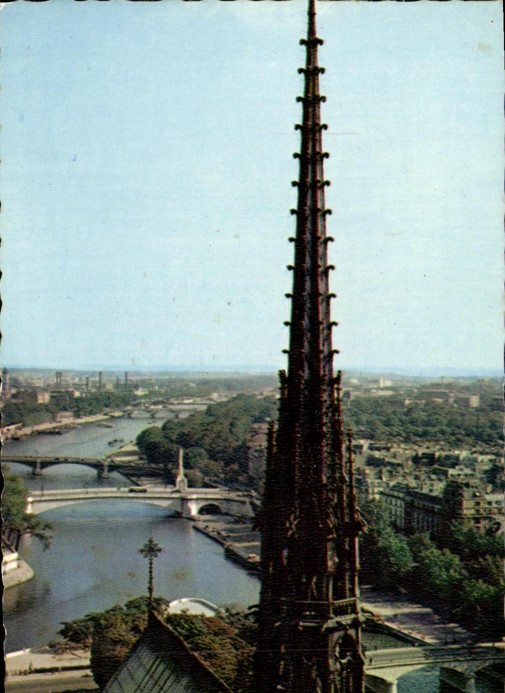 CPA Paris Eglise Notre Dame La Floche de