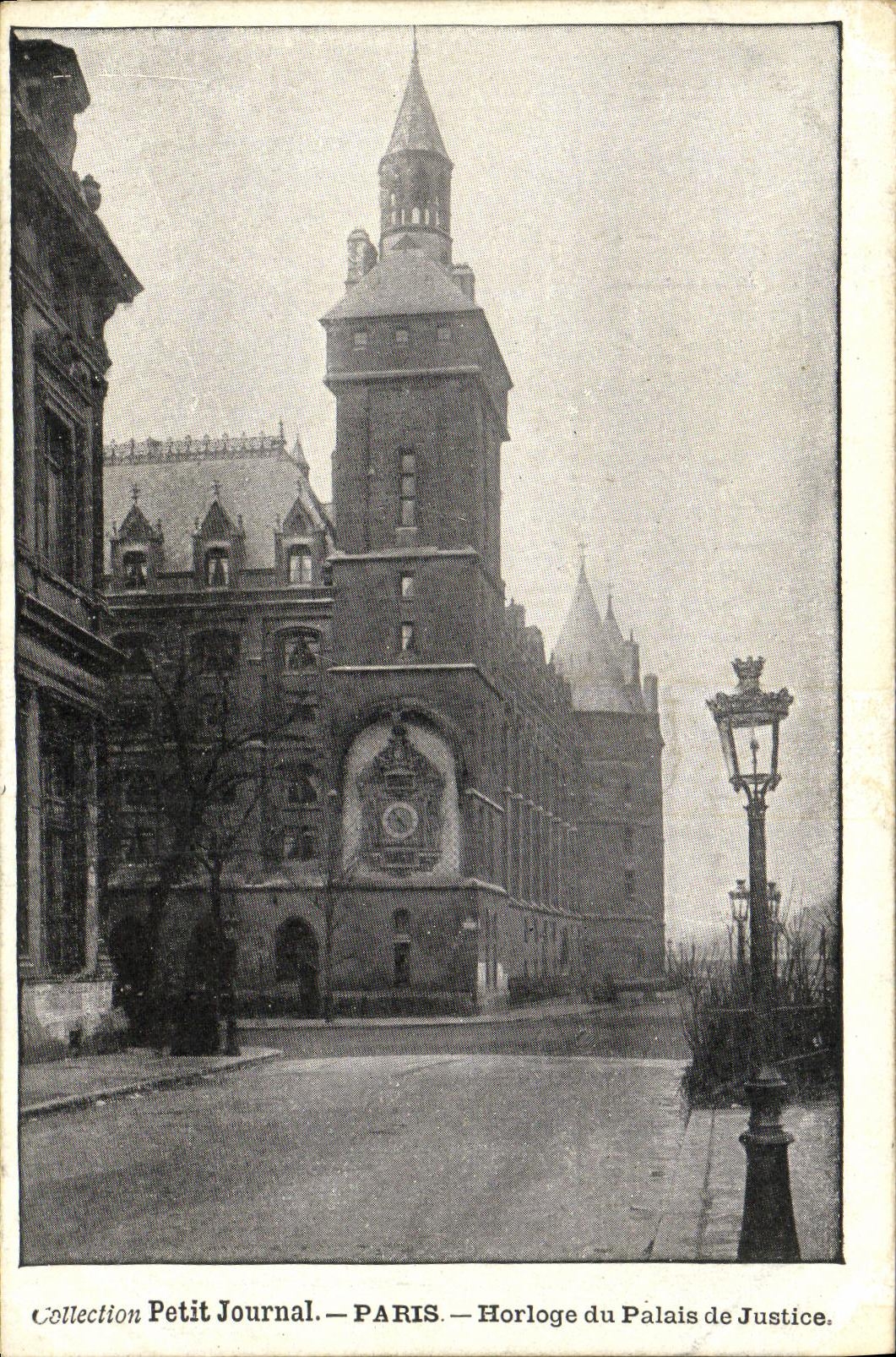 CPA Collection Petit Journal Paris Horolge du Palais de Justice