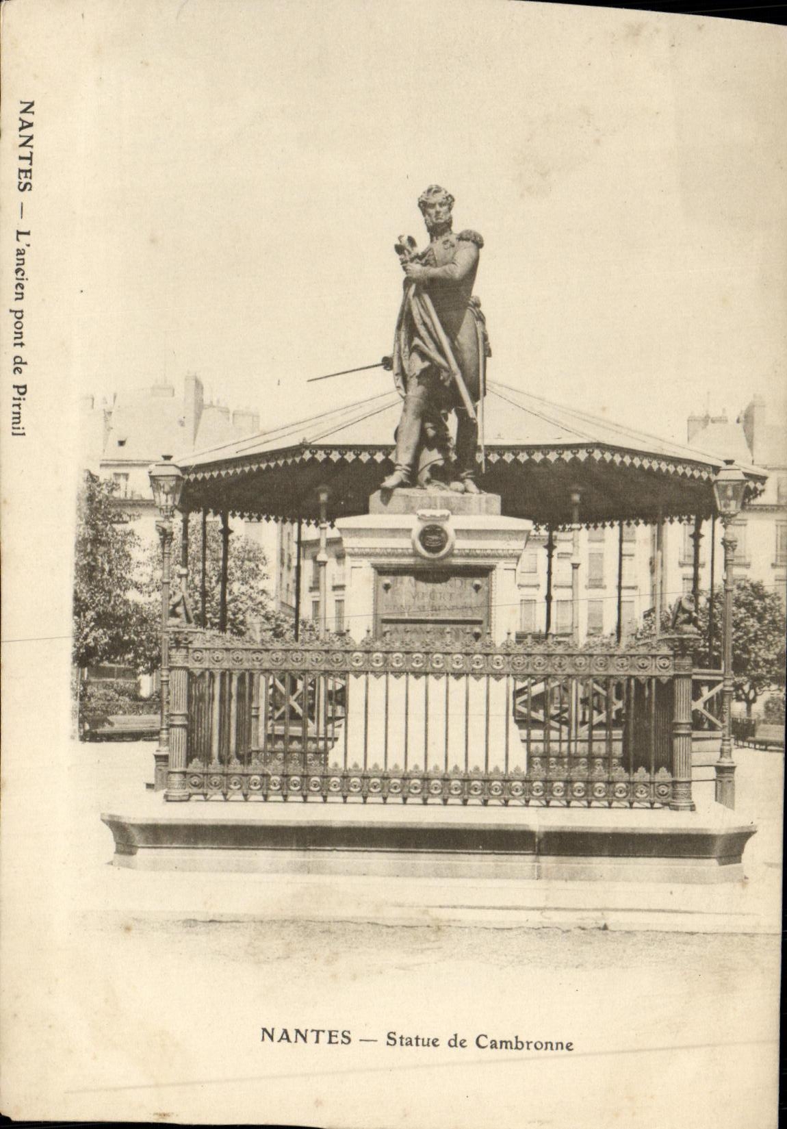 CPA Nantes Statue de Cambronne