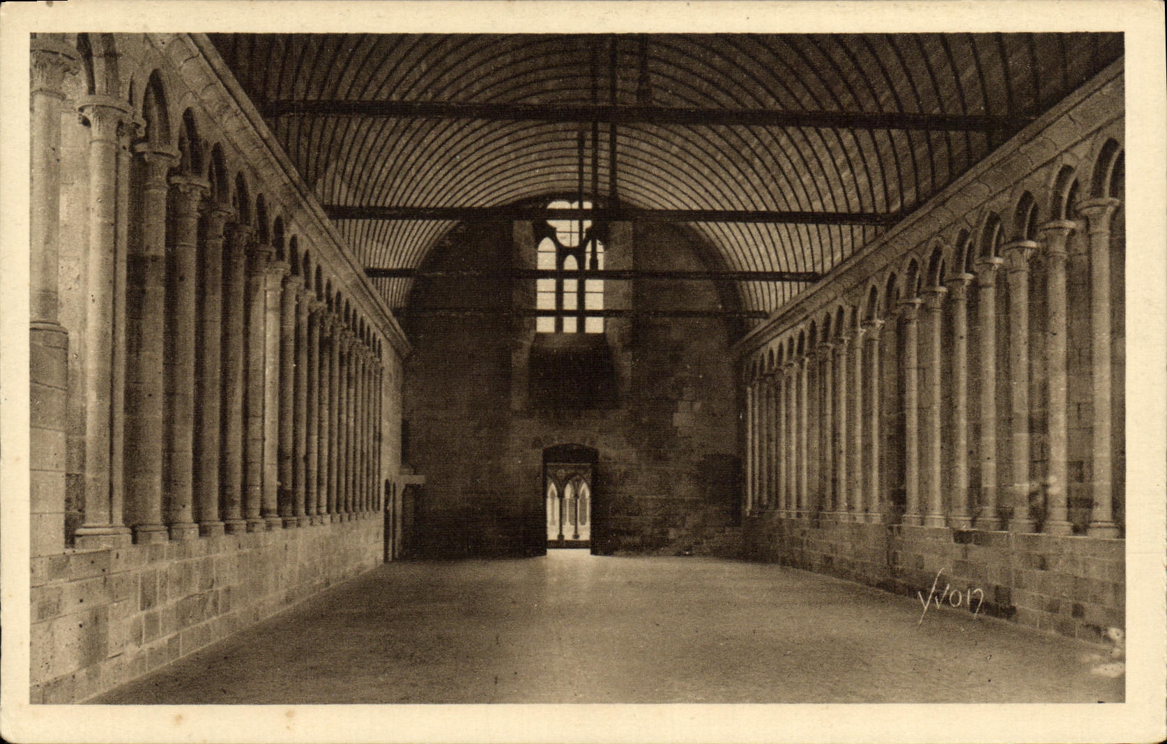 VINTAGE POSTCARD Mont Saint Michel Refectory Abbey of the Monks