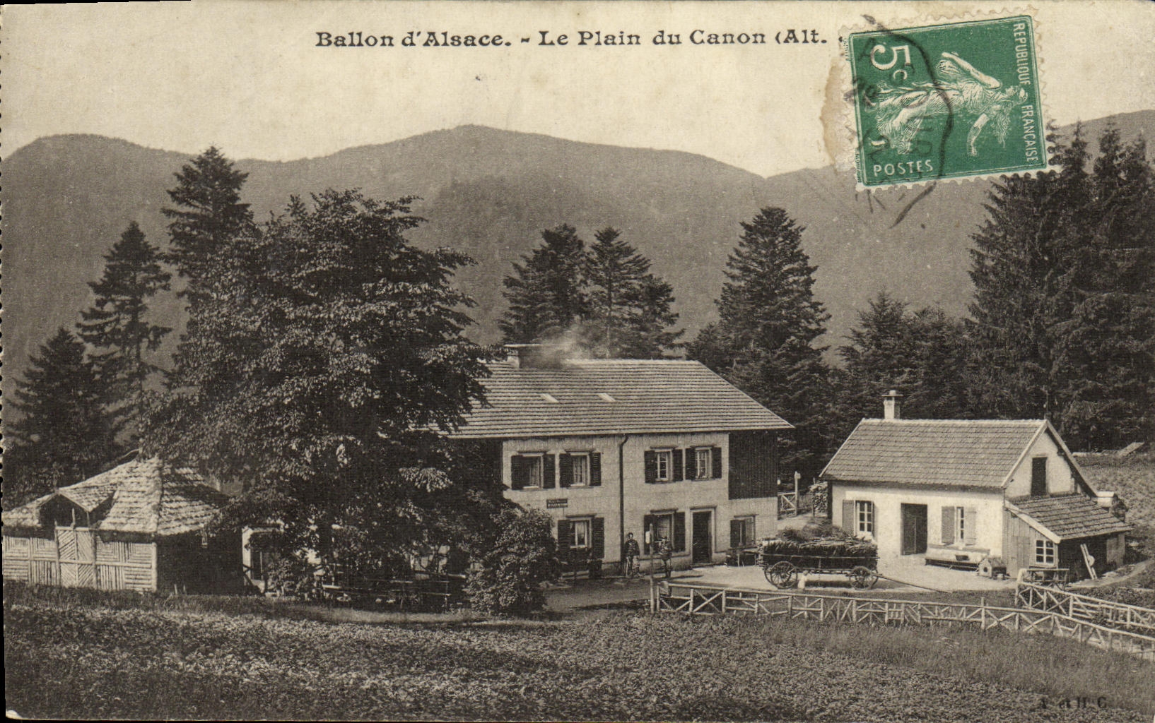 VINTAGE POSTCARD Balloon D Aslace the Lime pit of Canon