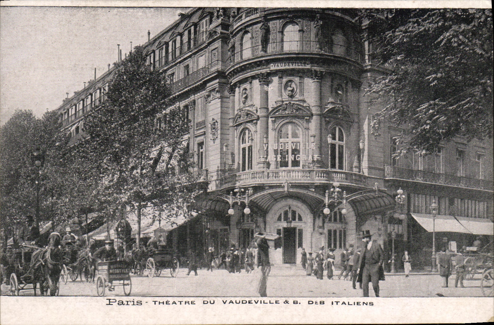 CPA Paris Theatre du Vaudeville Bd des Italiens