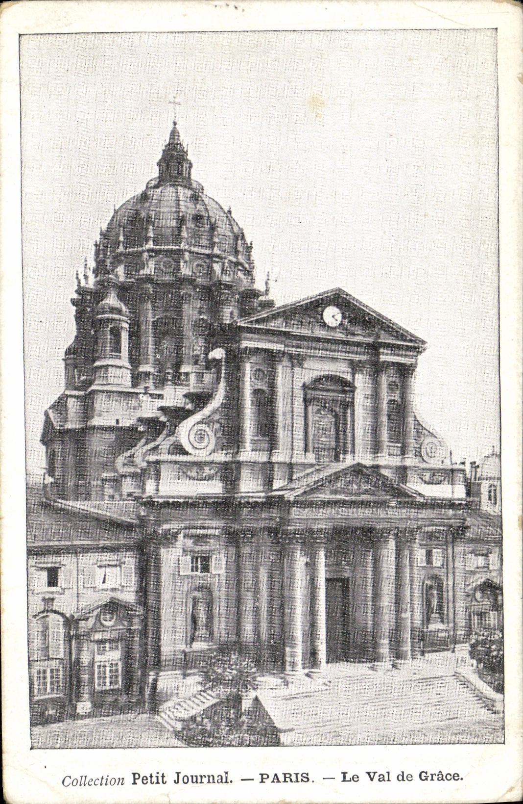 VINTAGE POSTCARD Paris the Val de Grace