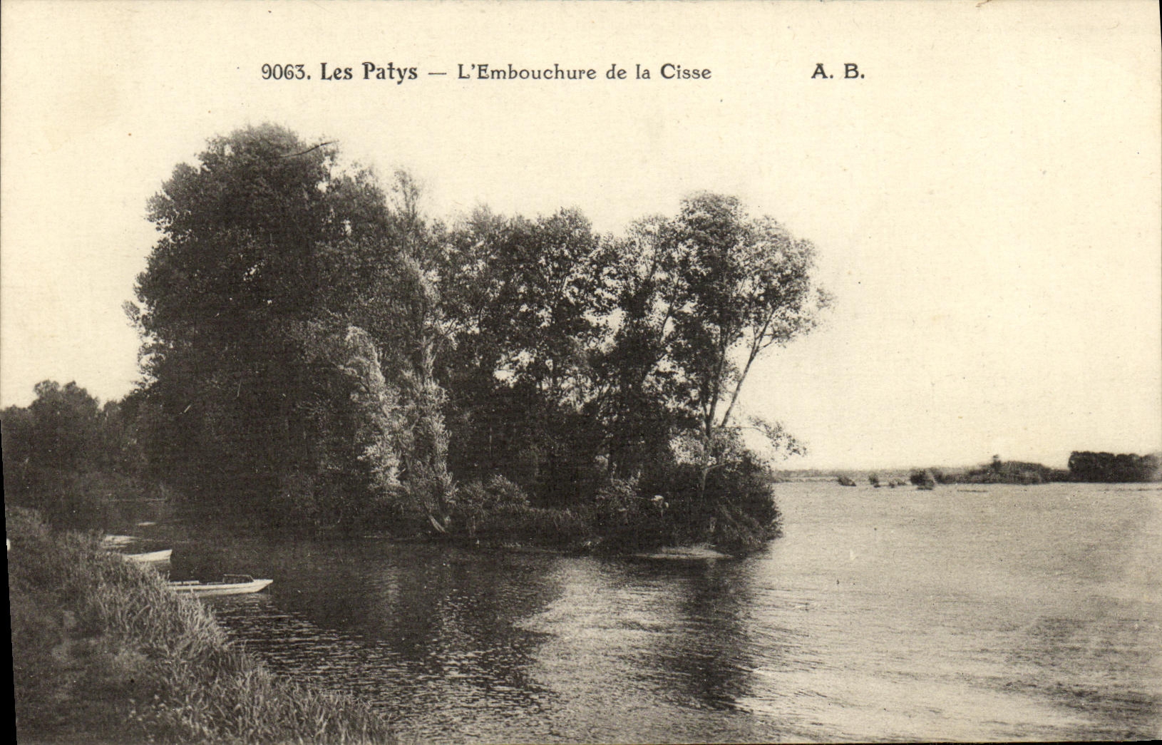 VINTAGE POSTCARD Patys L Mouth of Cisse