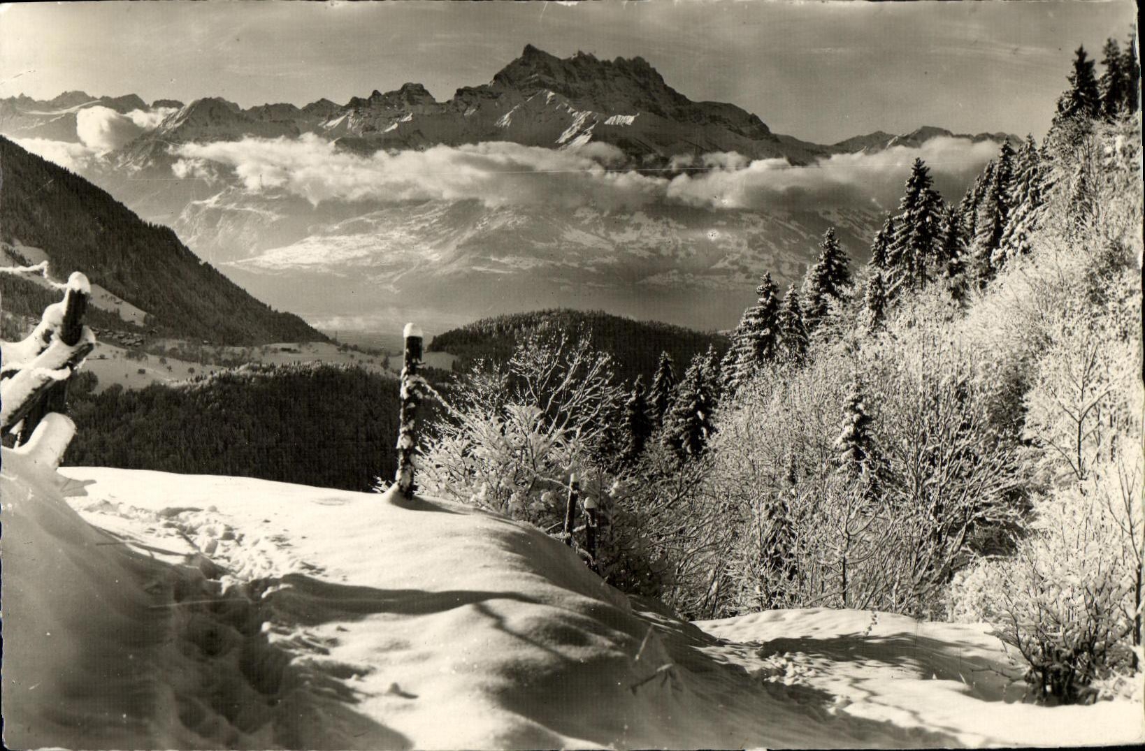 MODERN CARD Mountains