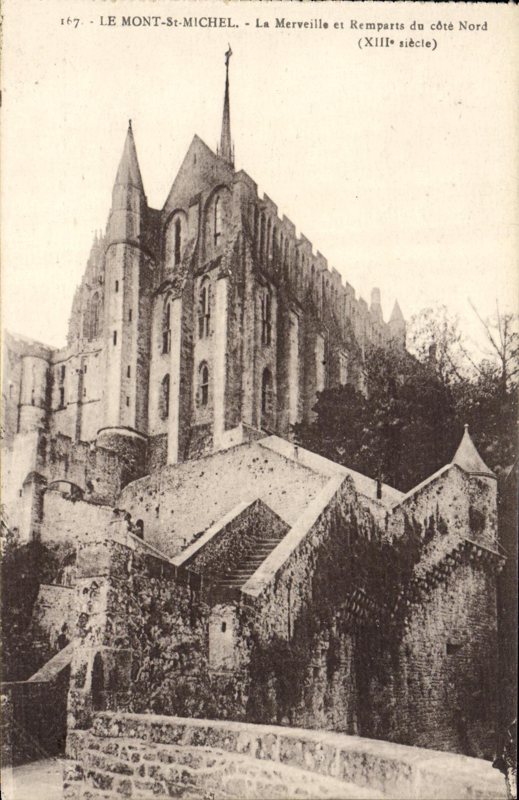 CPA Le Mont St Michel Le Merveille et Remparts du cote Nord