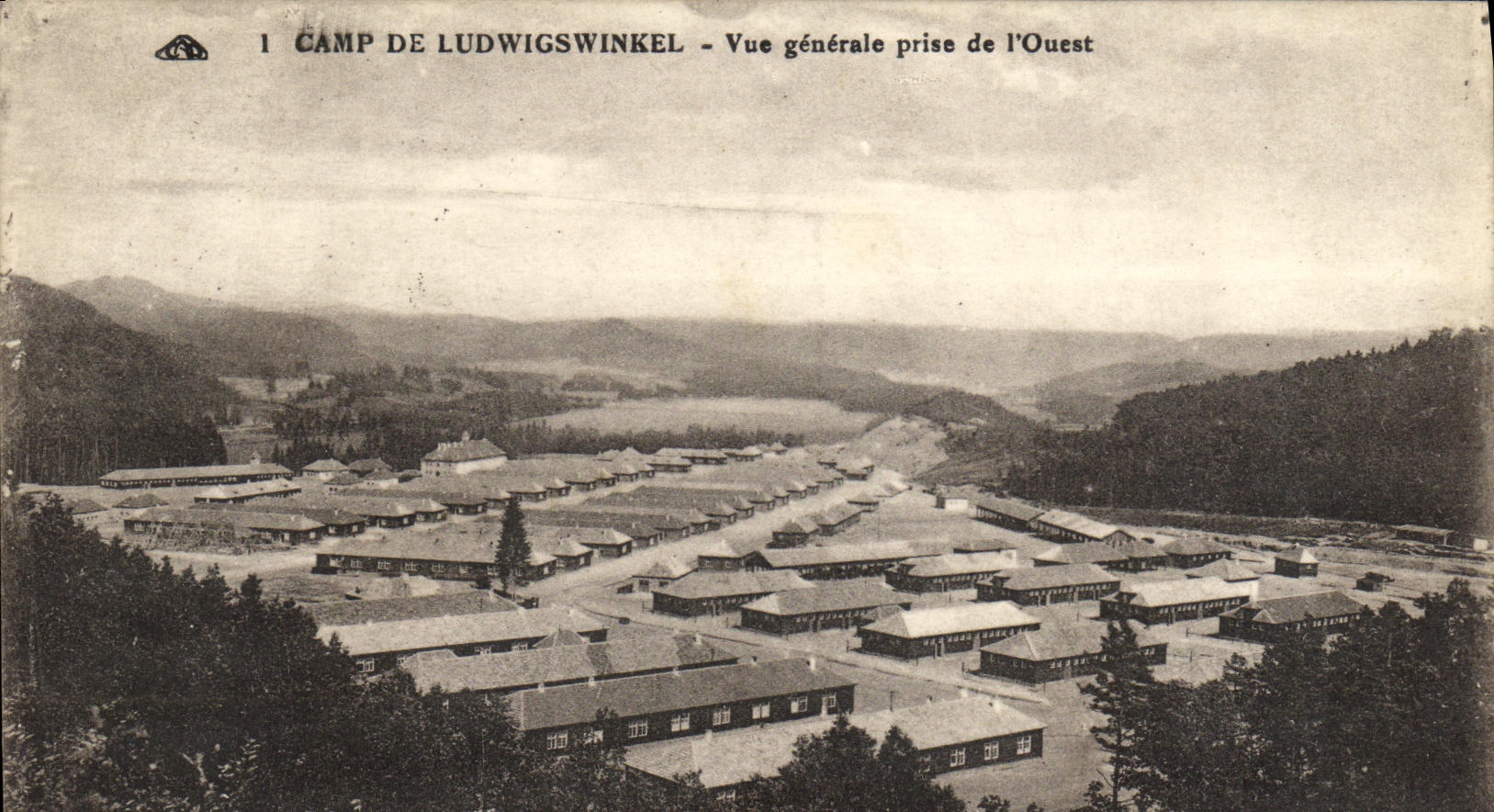 Campo de la POSTAL de la VENDIMIA de la opinion de Ludwigswinkel tomado de L Militaria occidental