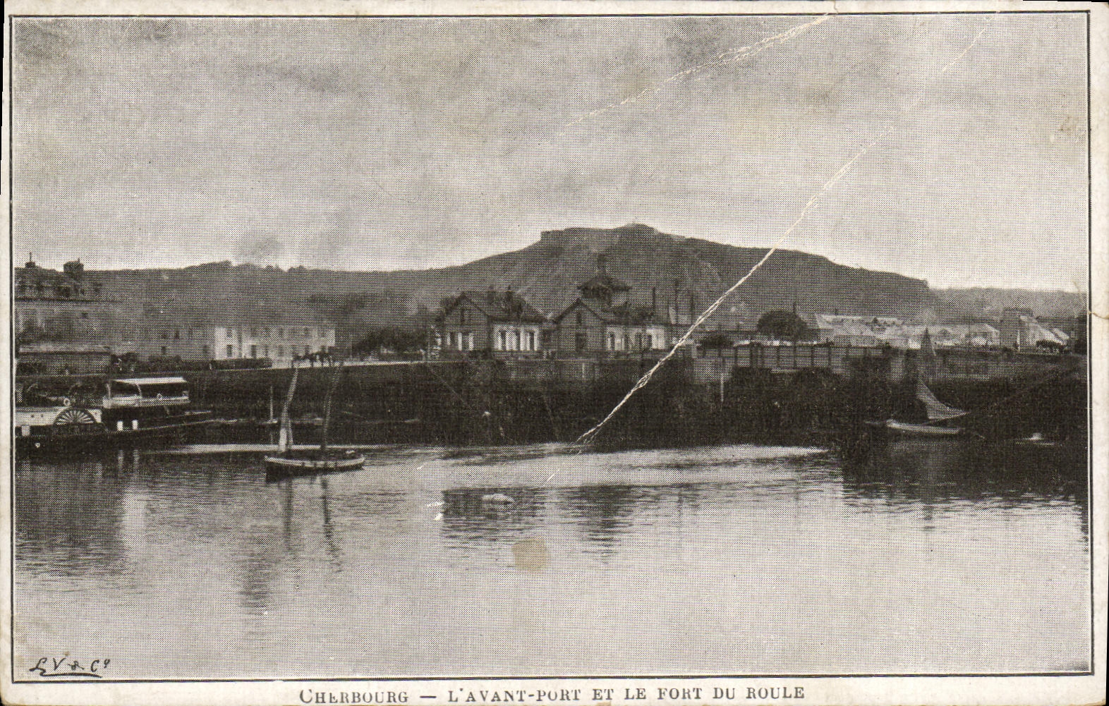 POSTAL Cherbourg L de la VENDIMIA antes del puerto y Fort de la bola
