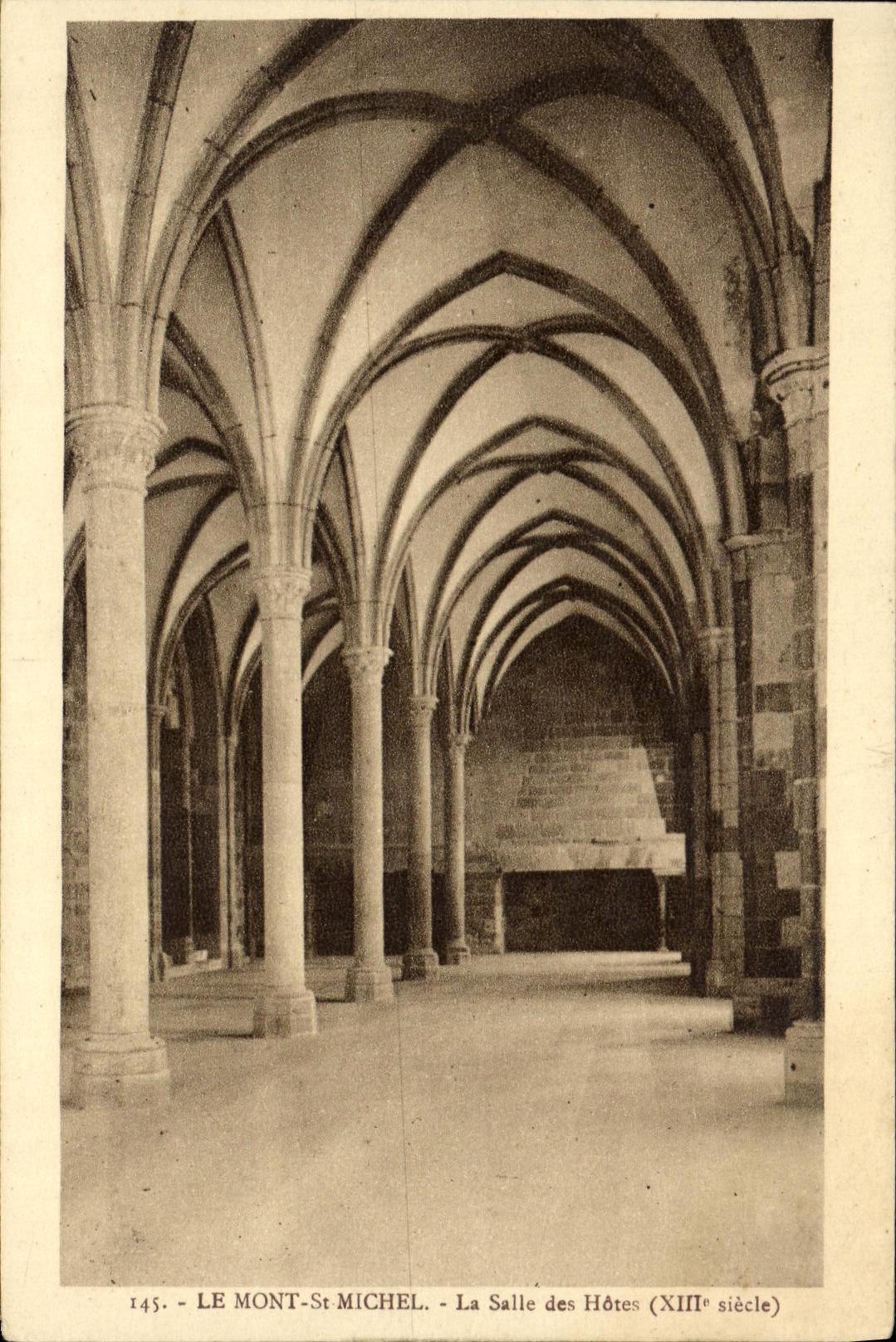 CPA Le Mont St Michel La Salle de Hotes