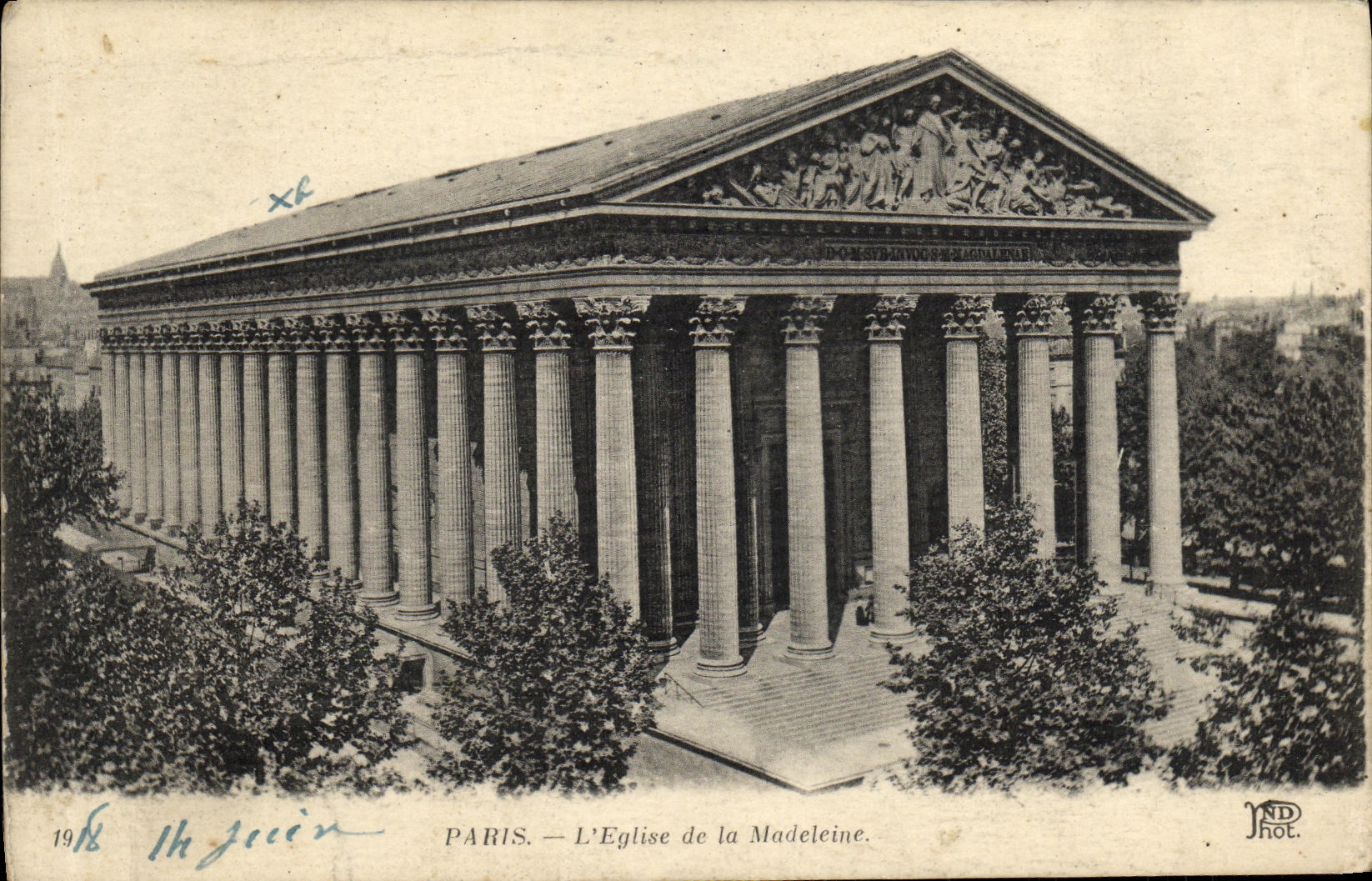 CPA Paris L Eglise de la Madeleine