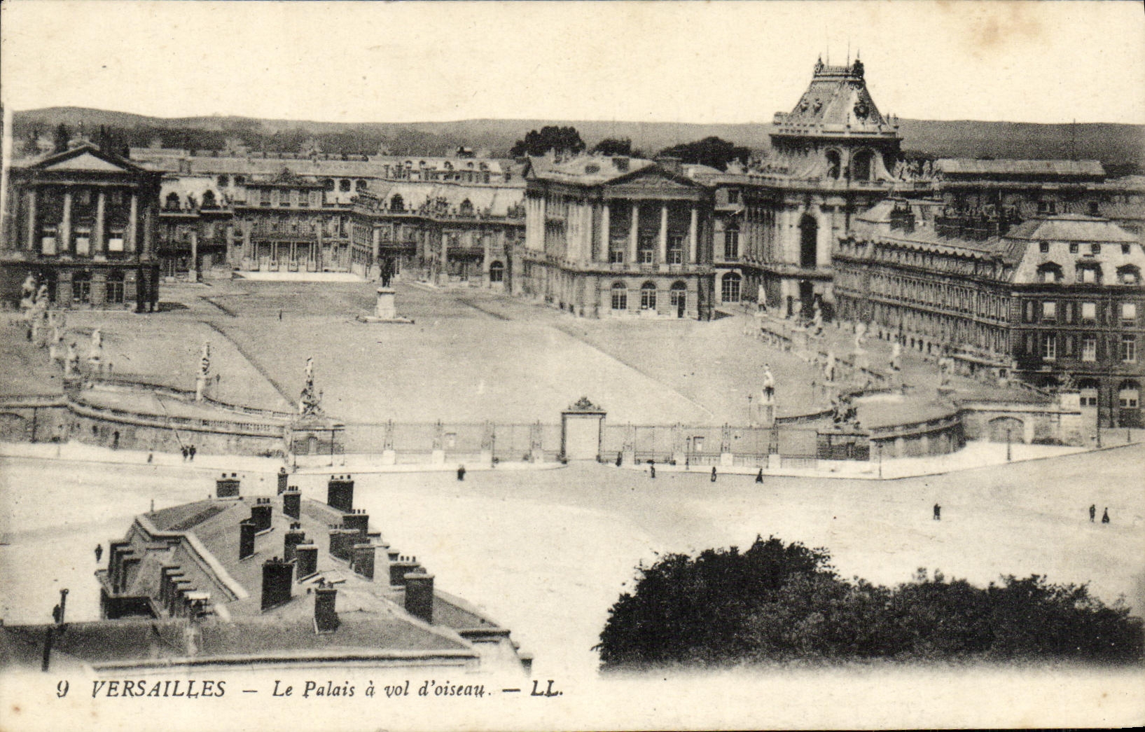 CPA Versailles Le Palais a vol d Oiseau