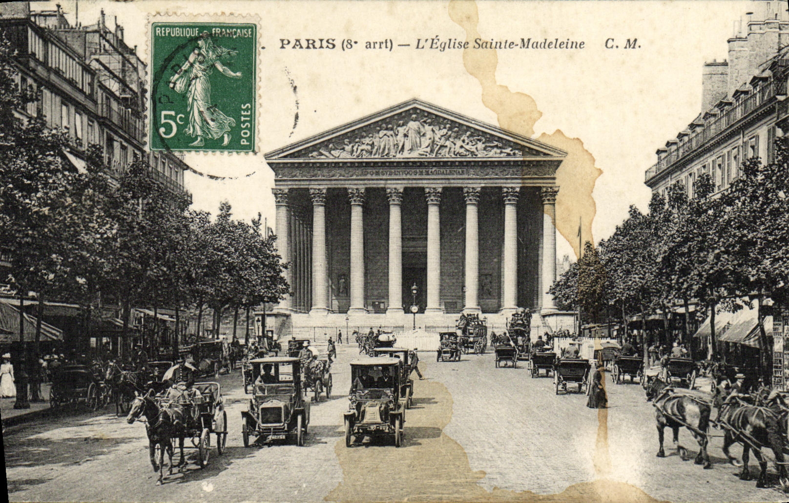 CPA Paris L Eglise Sainte Madeleine