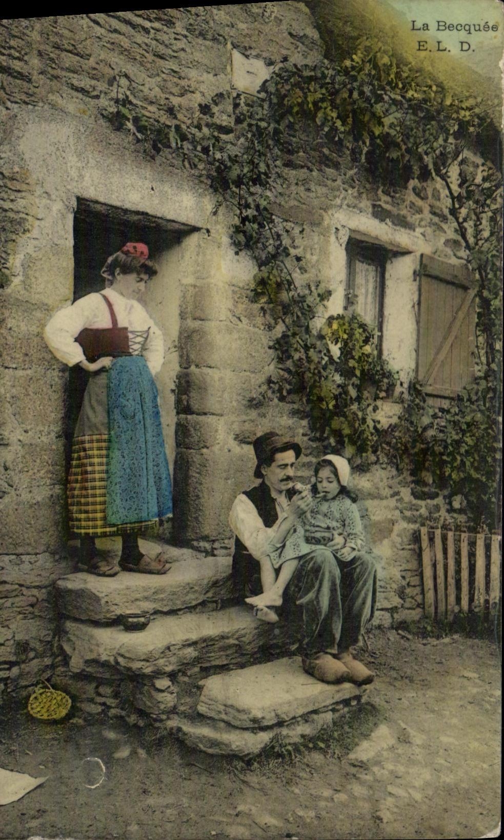 CPA La becquee Folklore 