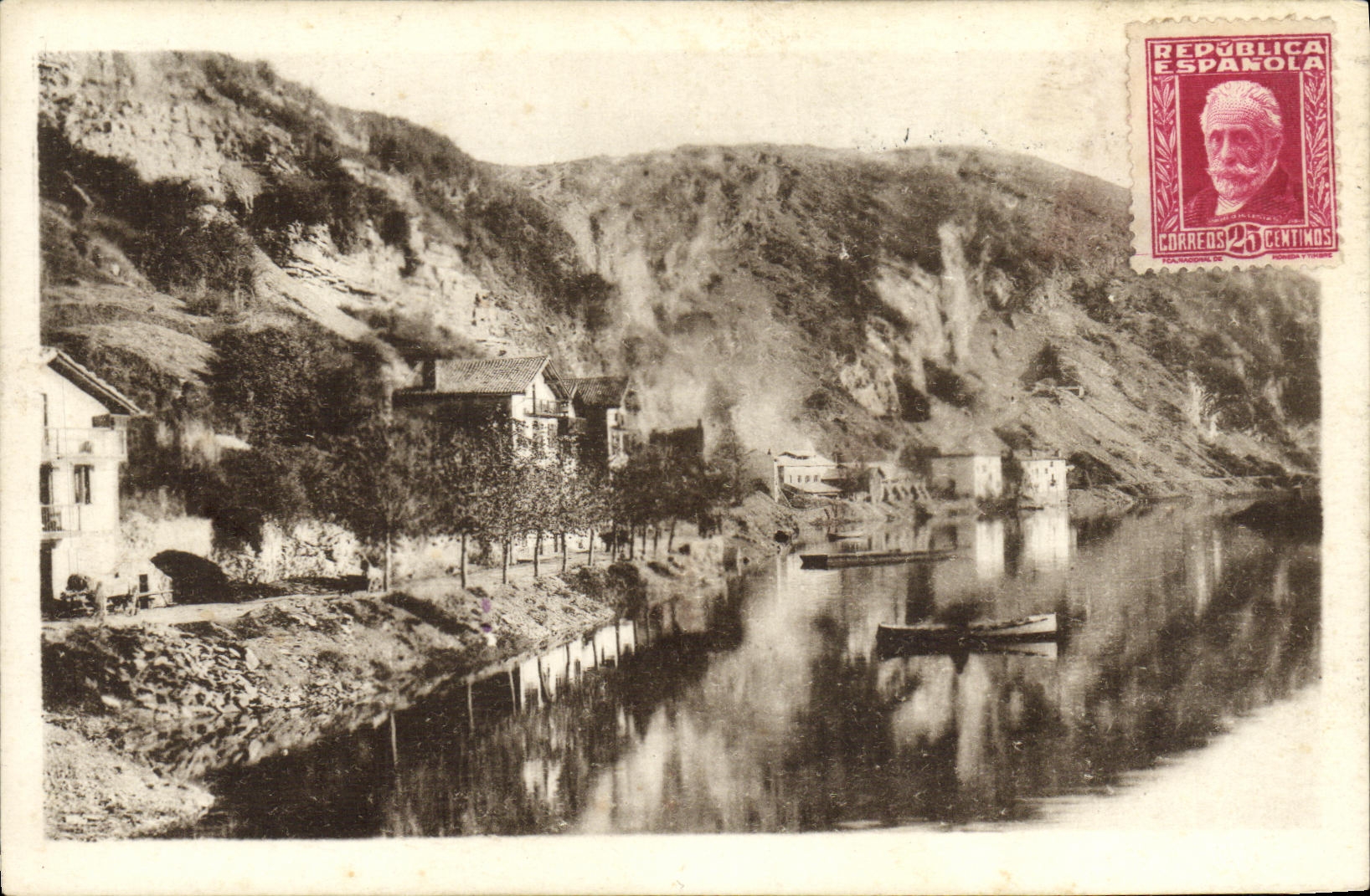 VINTAGE POSTCARD Irun Rio Internacional del Bidasoa