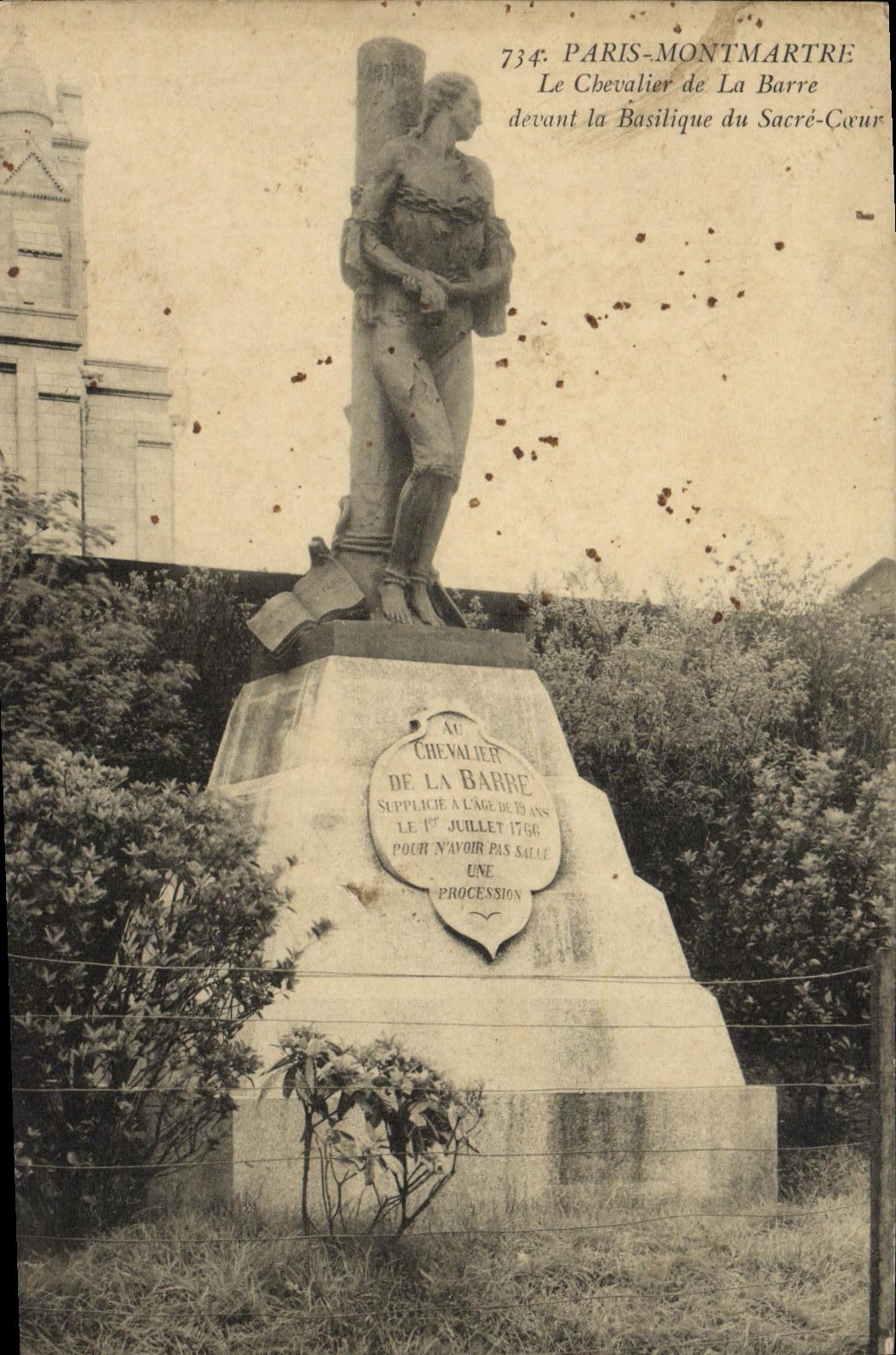 CPA Paris Montmartre Le Chevalier de la Barre devant la Basilique du Sacre Coeur