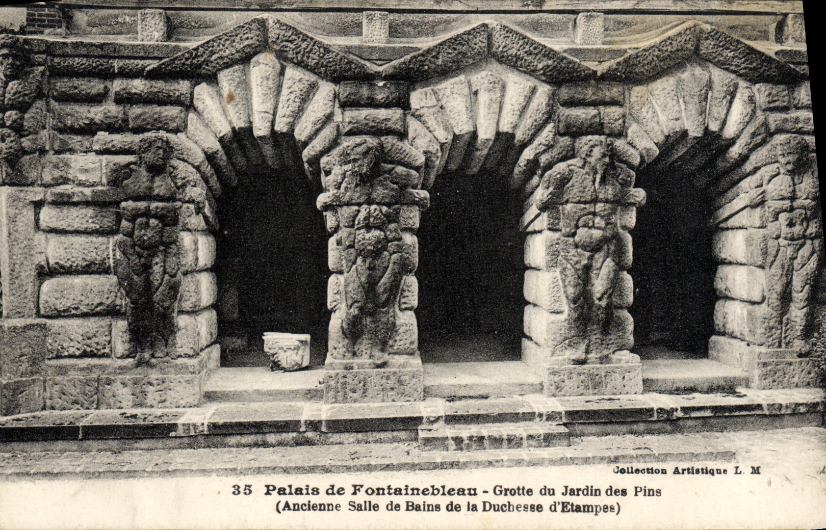 VINTAGE POSTCARD Palate of Fontainebleau Cave of the Garden of the Pines Former bathroom of the Duchess D Stamps