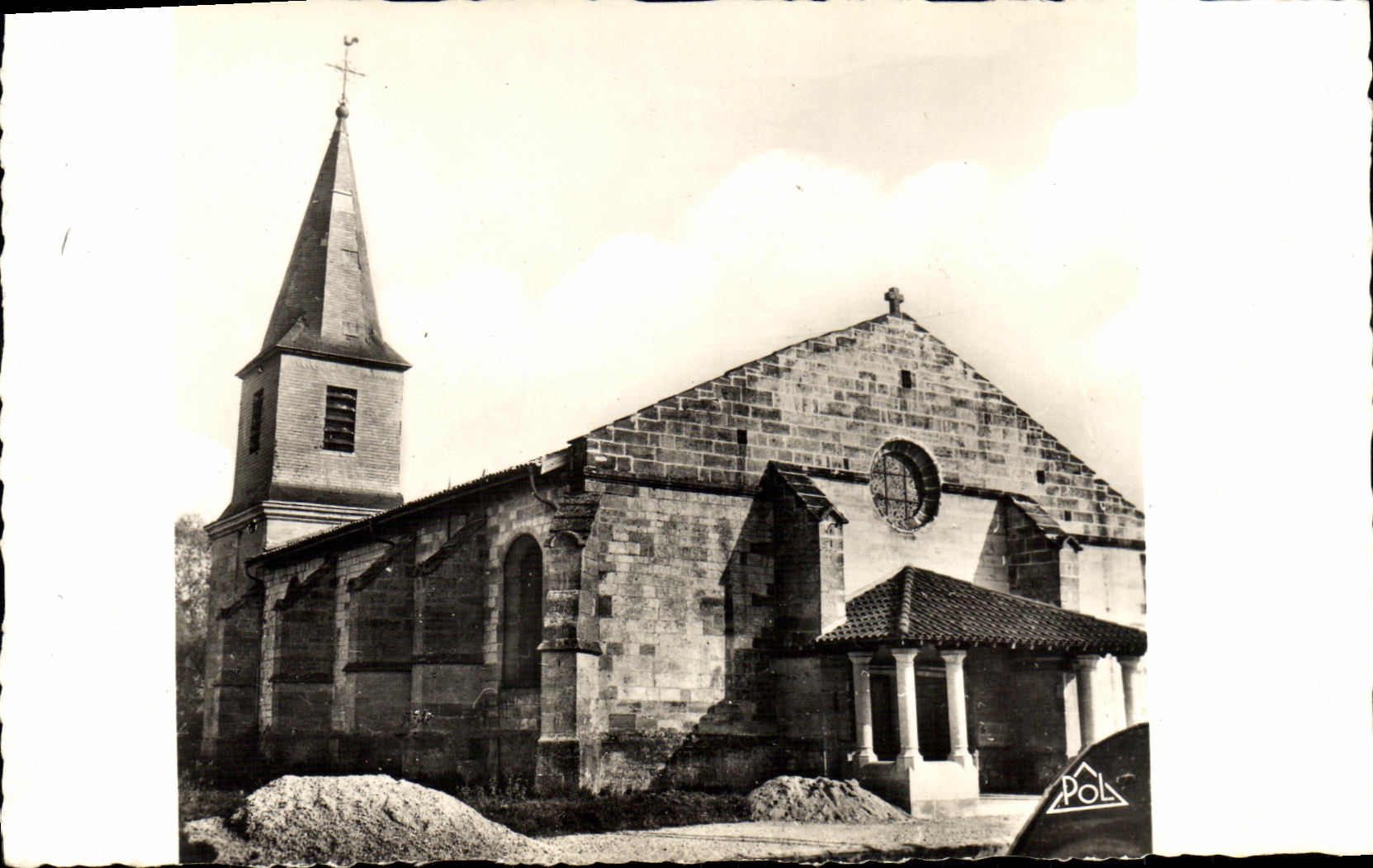 CPM Possesse L Eglise