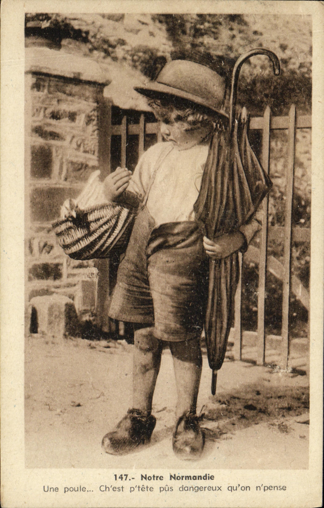 La POSTAL de la VENDIMIA nuestra Normandia una gallina del CH es p que el pus peligroso principal qu uno N piensa Enfant