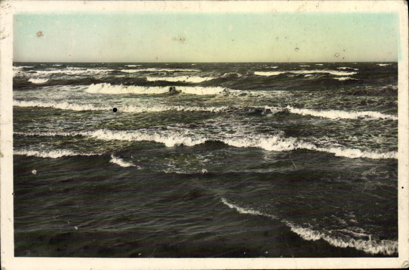 CPM Le Normandie Pittoresque Cotes Normandes Effet Vagues