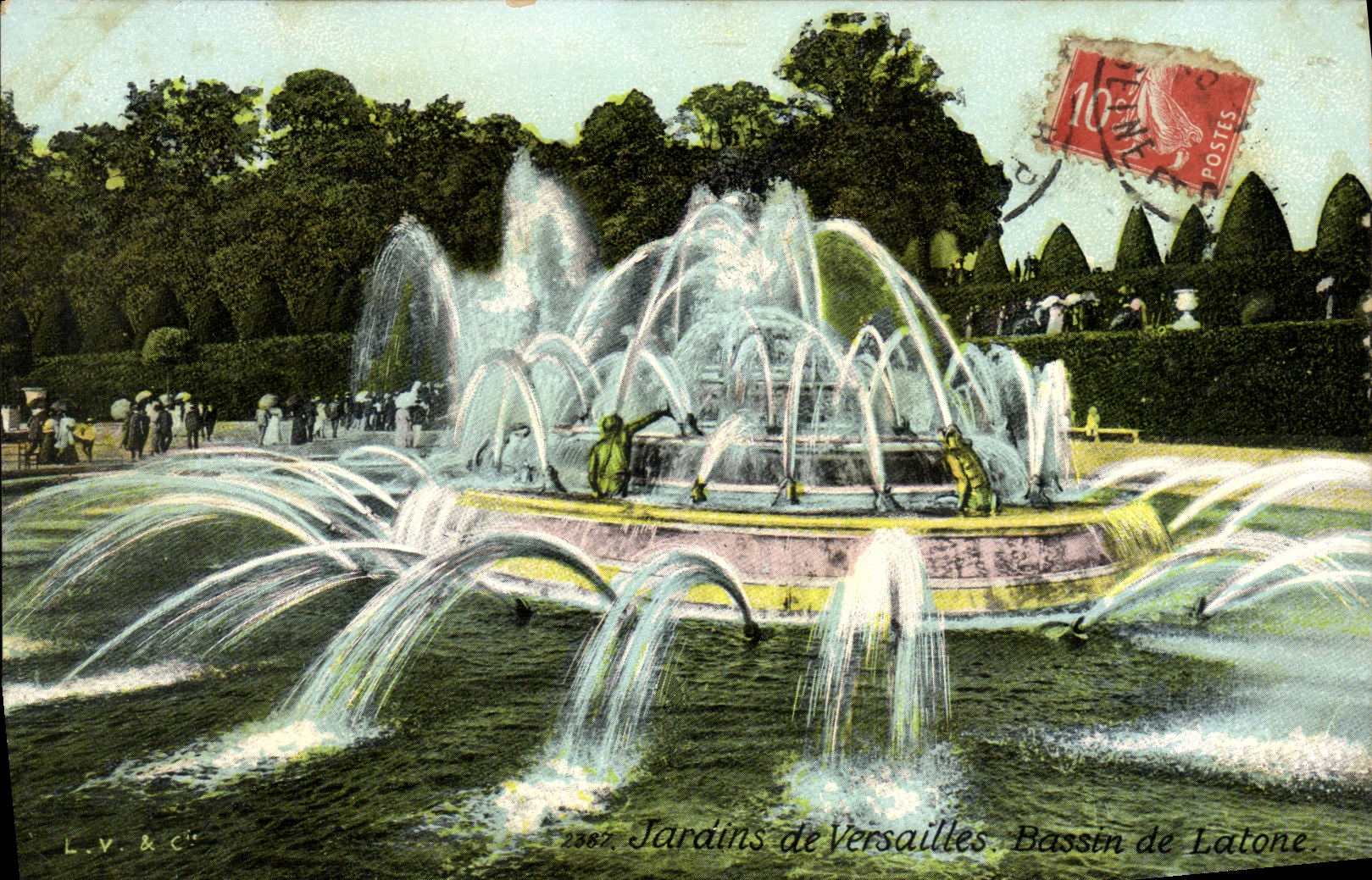 VINTAGE POSTCARD Gardens of Versailles Basin of Latone